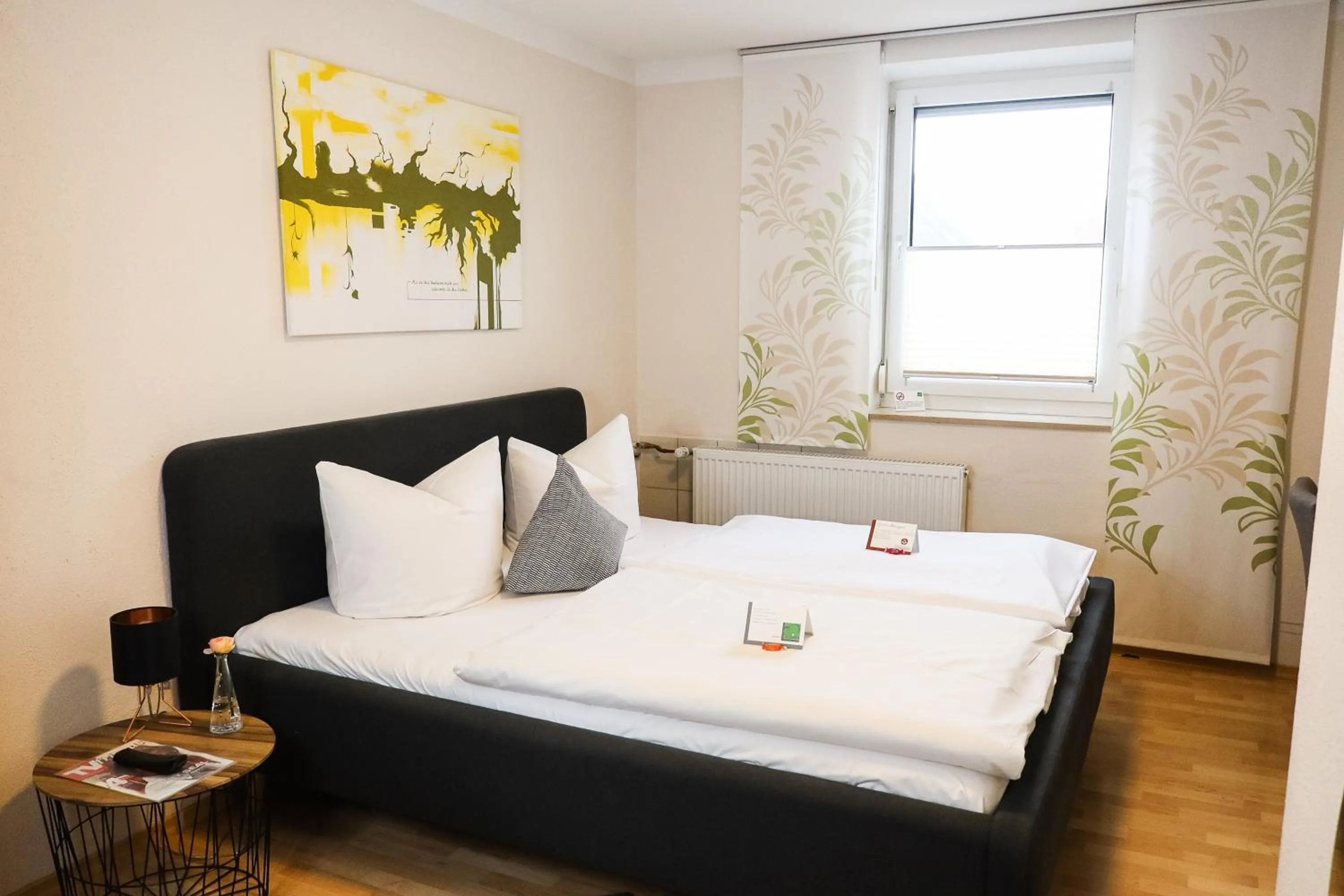 Bed in Gästehaus zur Linde