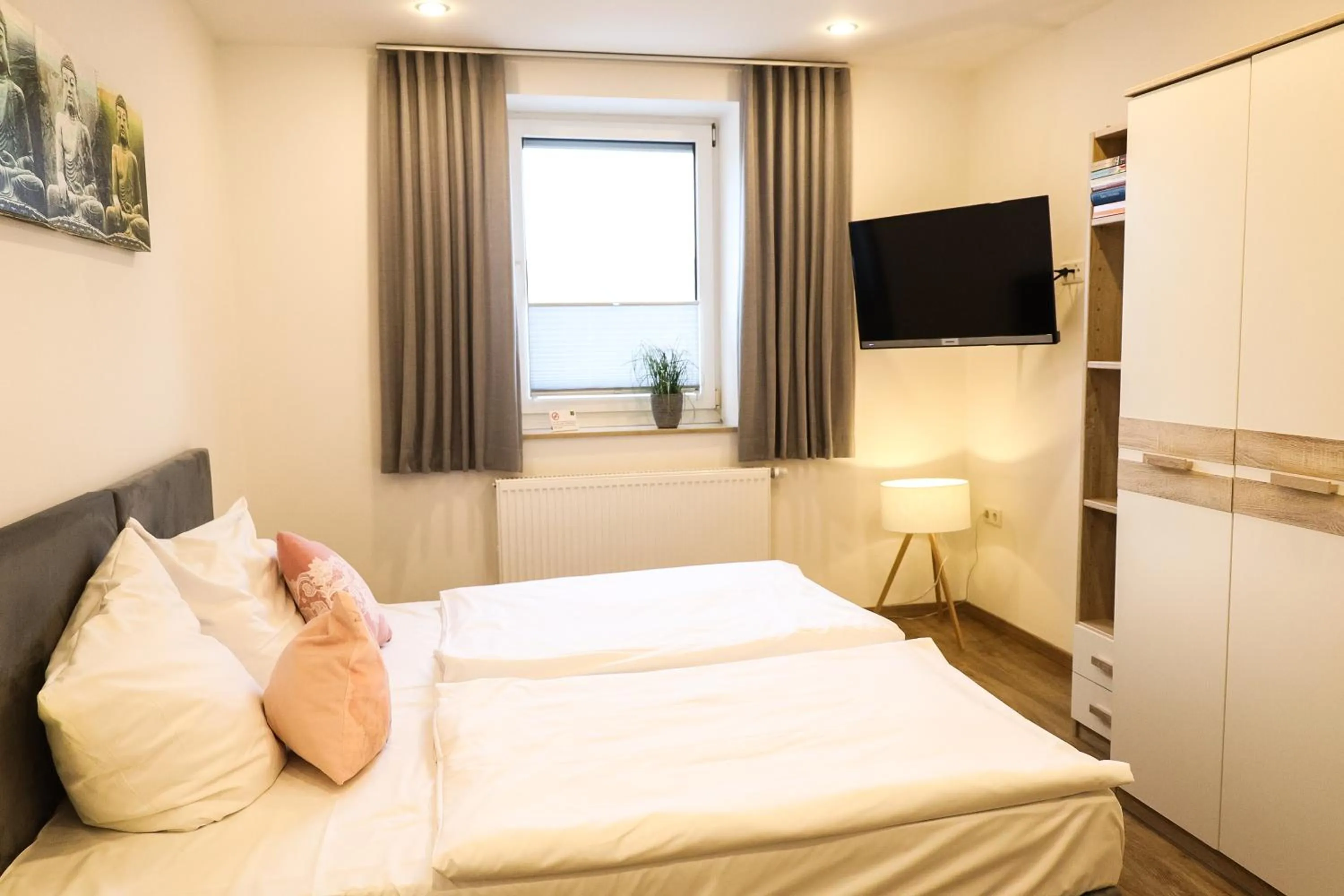 Bed in Gästehaus zur Linde