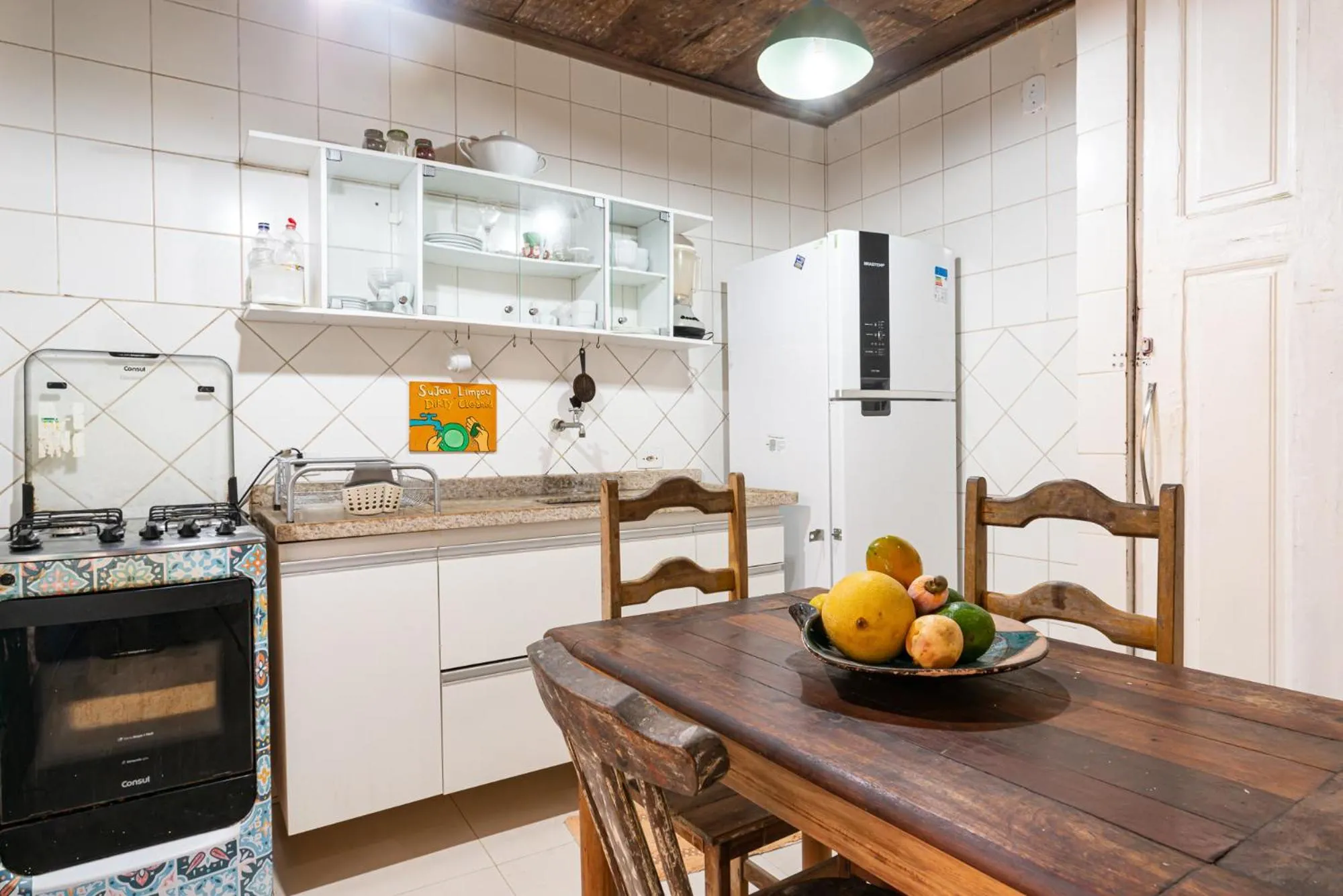 kitchen in Pousada Flor de Olinda