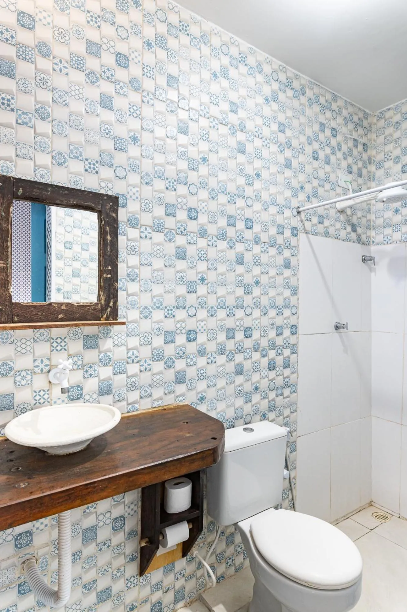 Bathroom in Pousada Flor de Olinda
