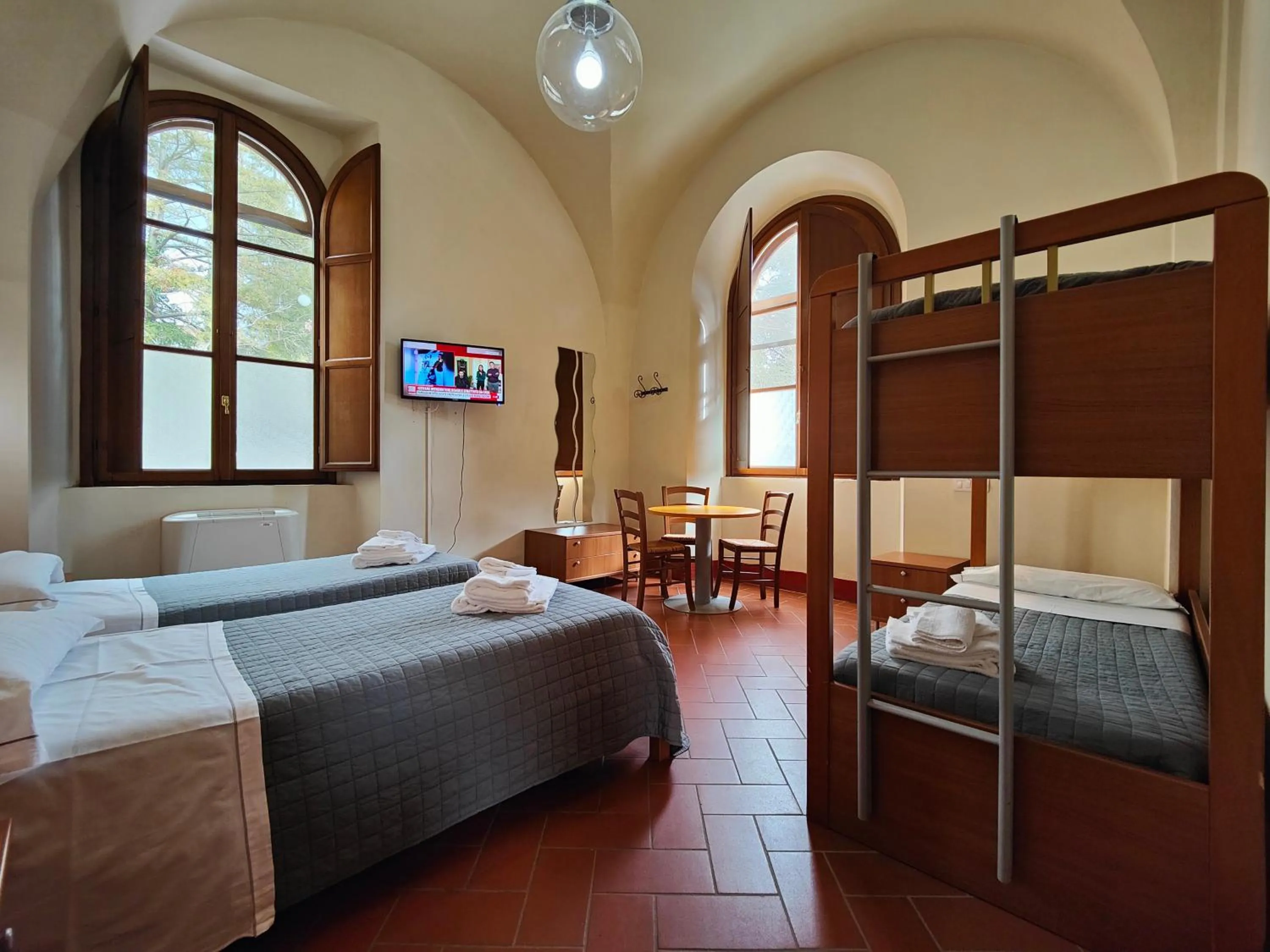 Bed in Chiostro Delle Monache Hostel Volterra