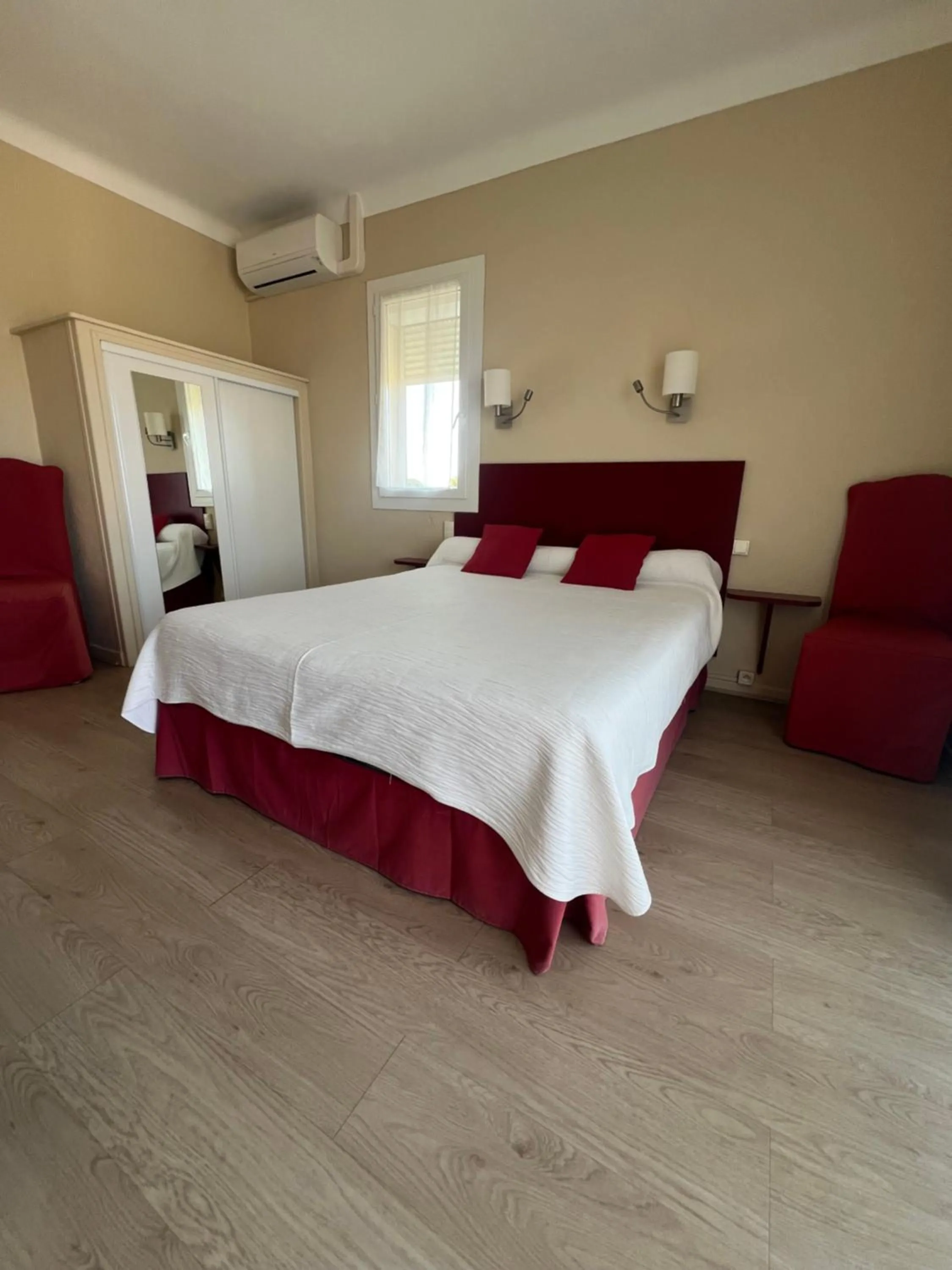 Bed in Saint Jacques