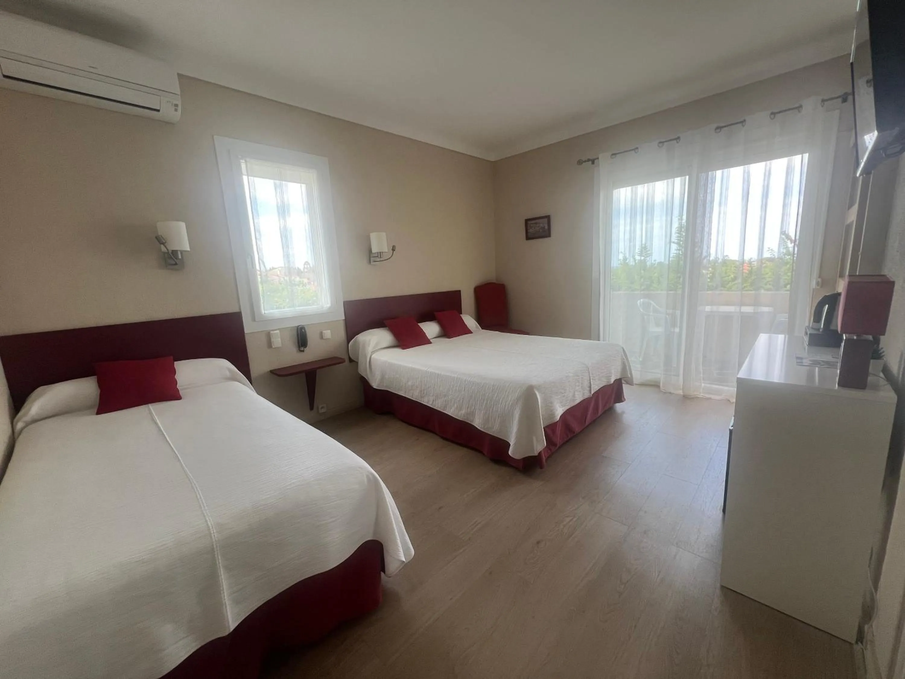 Bed in Saint Jacques