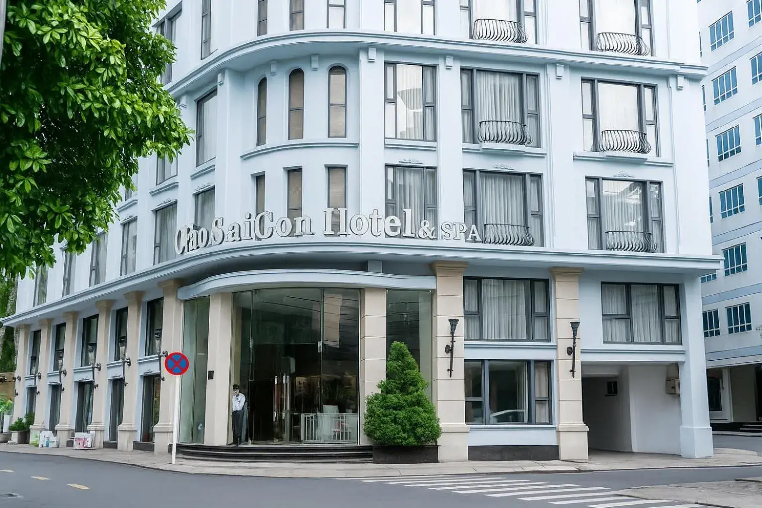 Property building in Ciao SaiGon Hotel & Spa Property building in Ciao SaiGon Hotel & Spa