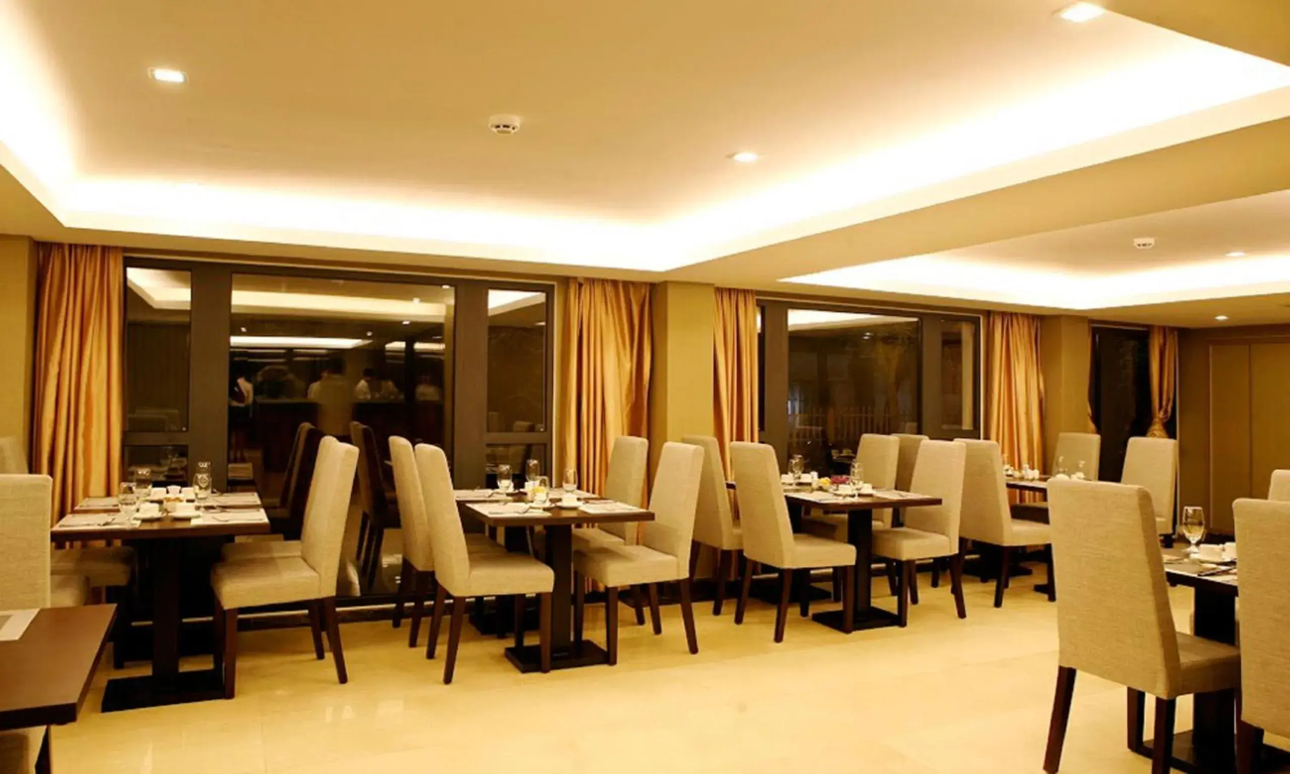 Restaurant/places to eat in Ciao SaiGon Hotel & Spa Restaurant/places to eat in Ciao SaiGon Hotel & Spa