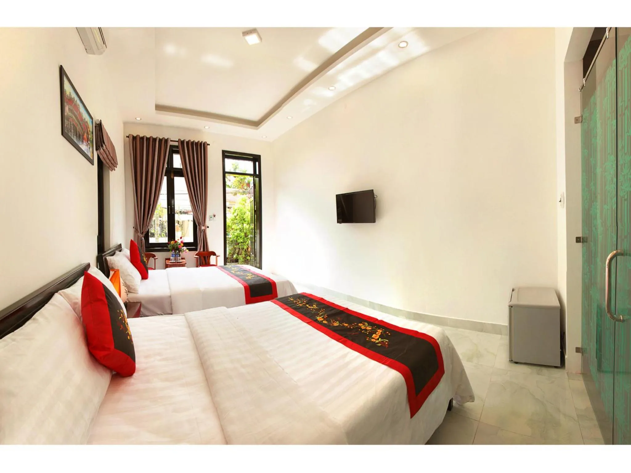 Photo of the whole room, Bed in Sunny Garden Homestay