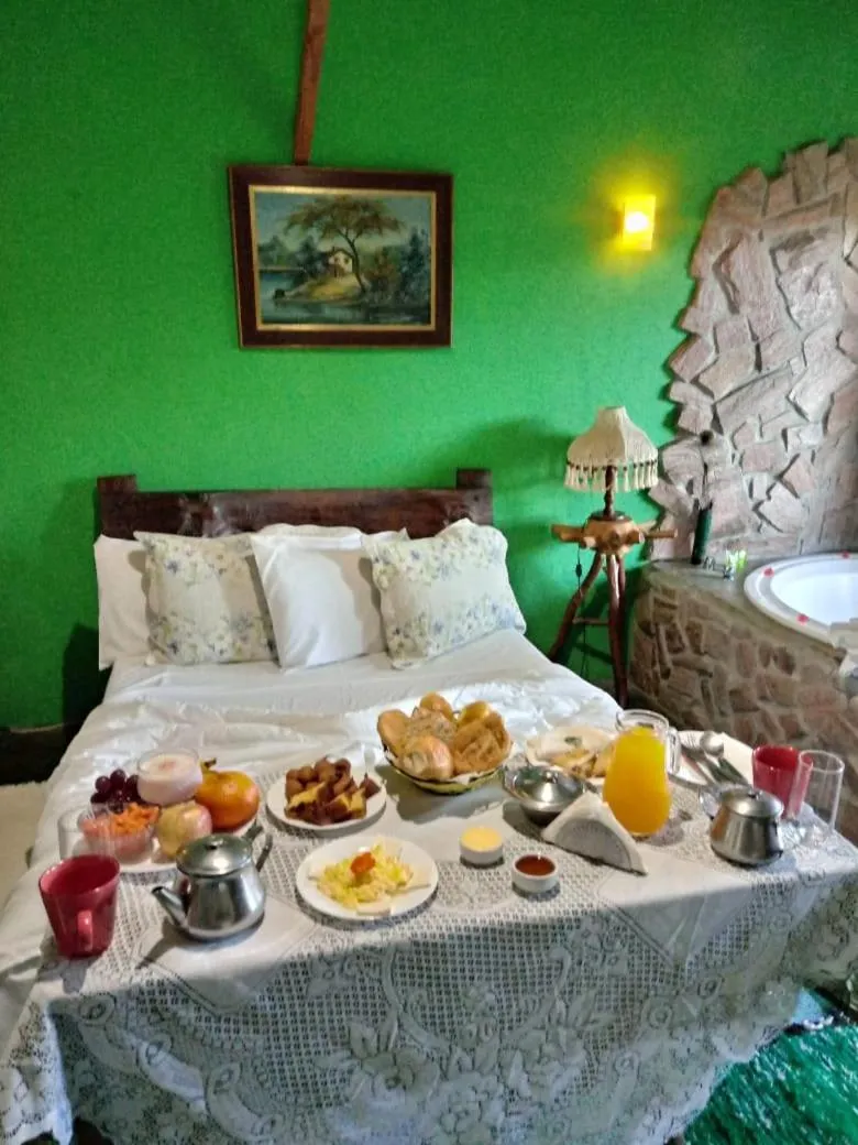 Deluxe Double Room with Bath in Pousada Bella Vista