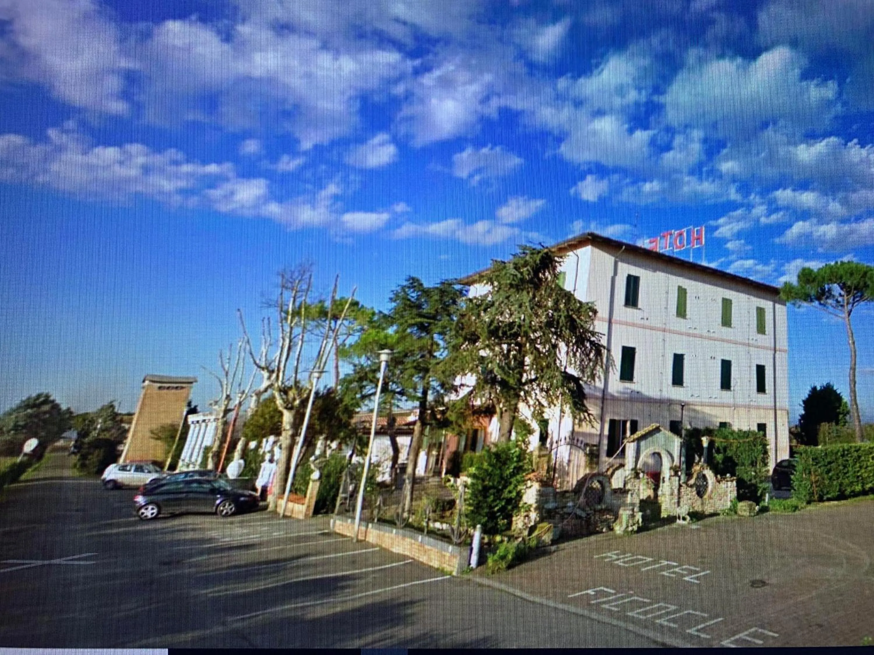 Property building in Hotel Ficocle