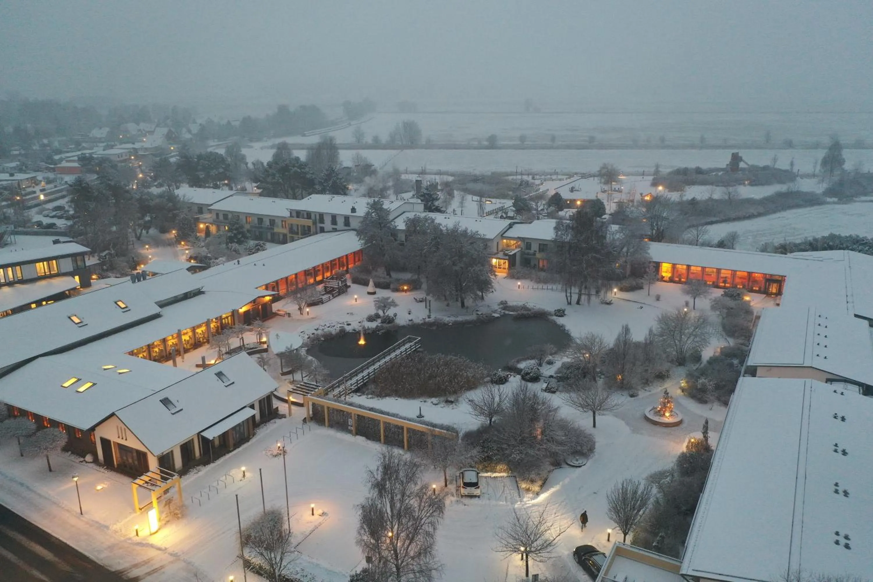 Property building in Familien Wellness Hotel Seeklause mit großem Abenteuerspielplatz "Piraten-Insel-Usedom" Kinder immer All-Inklusive & Getränke ganztags inklusive