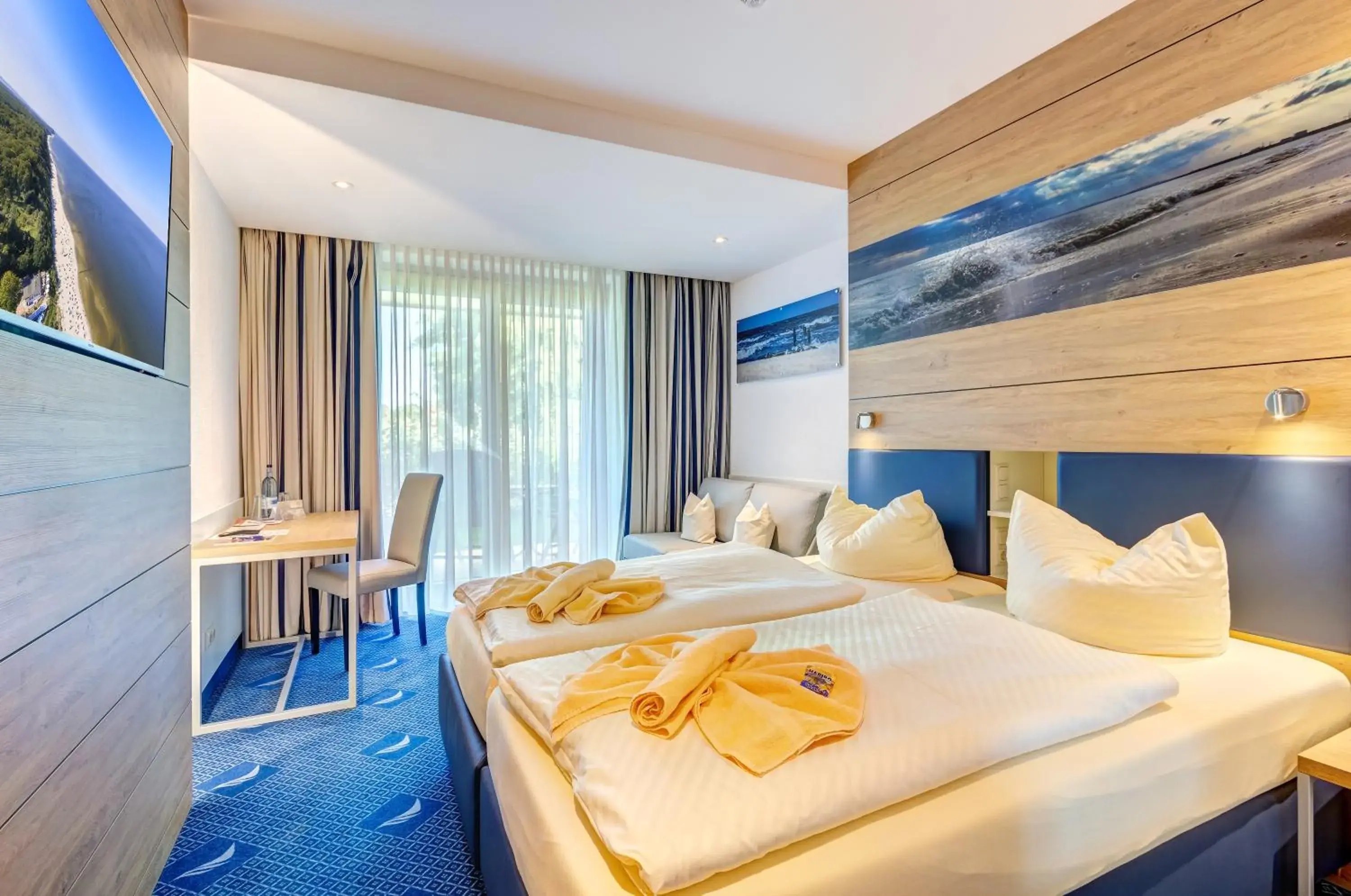 Two-Bedroom Apartment with Balcony in Familien Wellness Hotel Seeklause mit großem Abenteuerspielplatz "Piraten-Insel-Usedom" Kinder immer All-Inklusive & Getränke ganztags inklusive Two-Bedroom Apartment with Balcony in Familien Wellness Hotel Seeklause mit großem Abenteuerspielplatz "Piraten-Insel-Usedom" Kinder immer All-Inklusive & Getränke ganztags inklusive