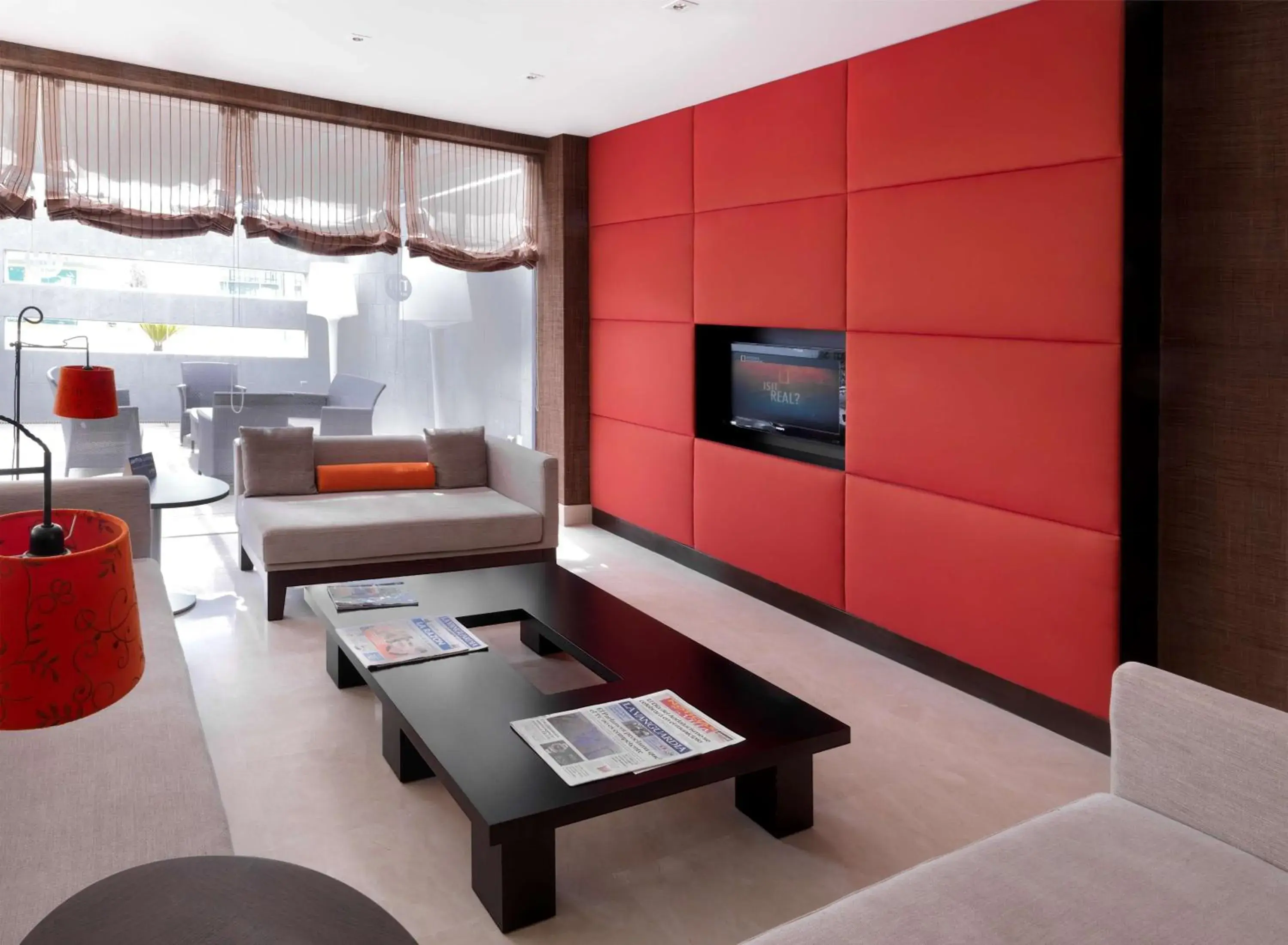 Lounge or bar in NH Campo de Gibraltar Lounge or bar in NH Campo de Gibraltar