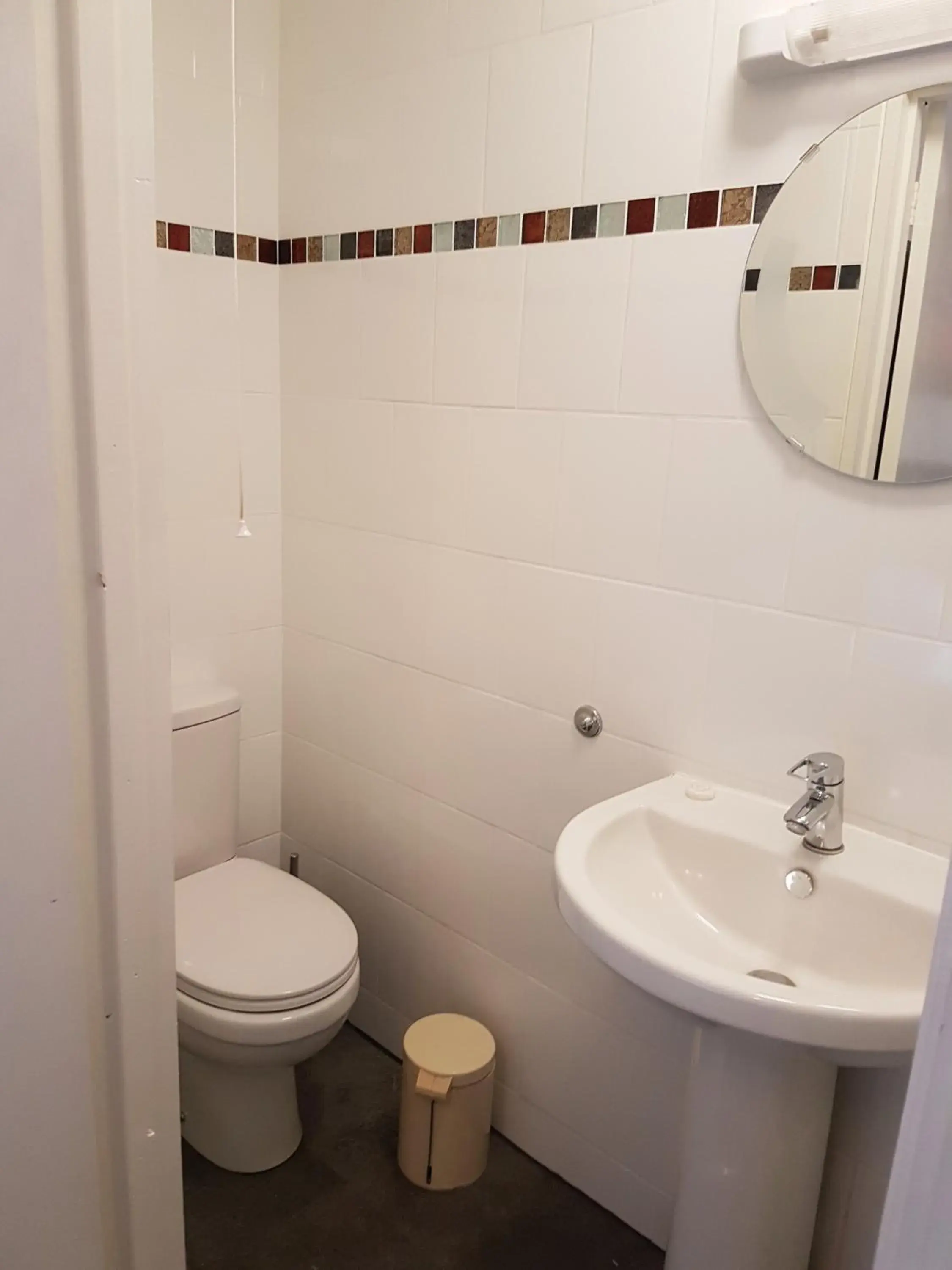 Double Room with Private Bathroom in The Red Lion Double Room with Private Bathroom in The Red Lion