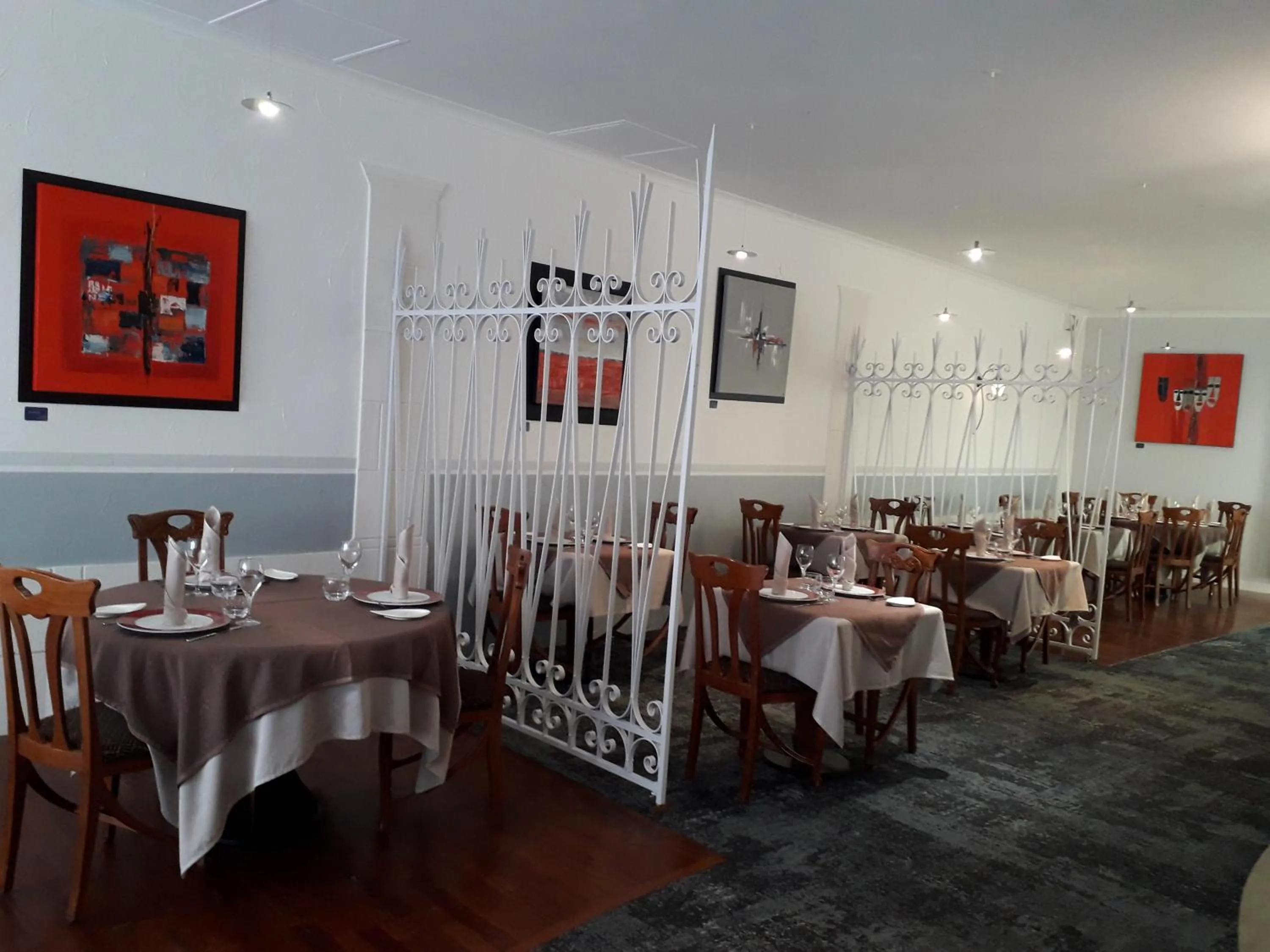 Logis Hôtel Le Lion d'Or