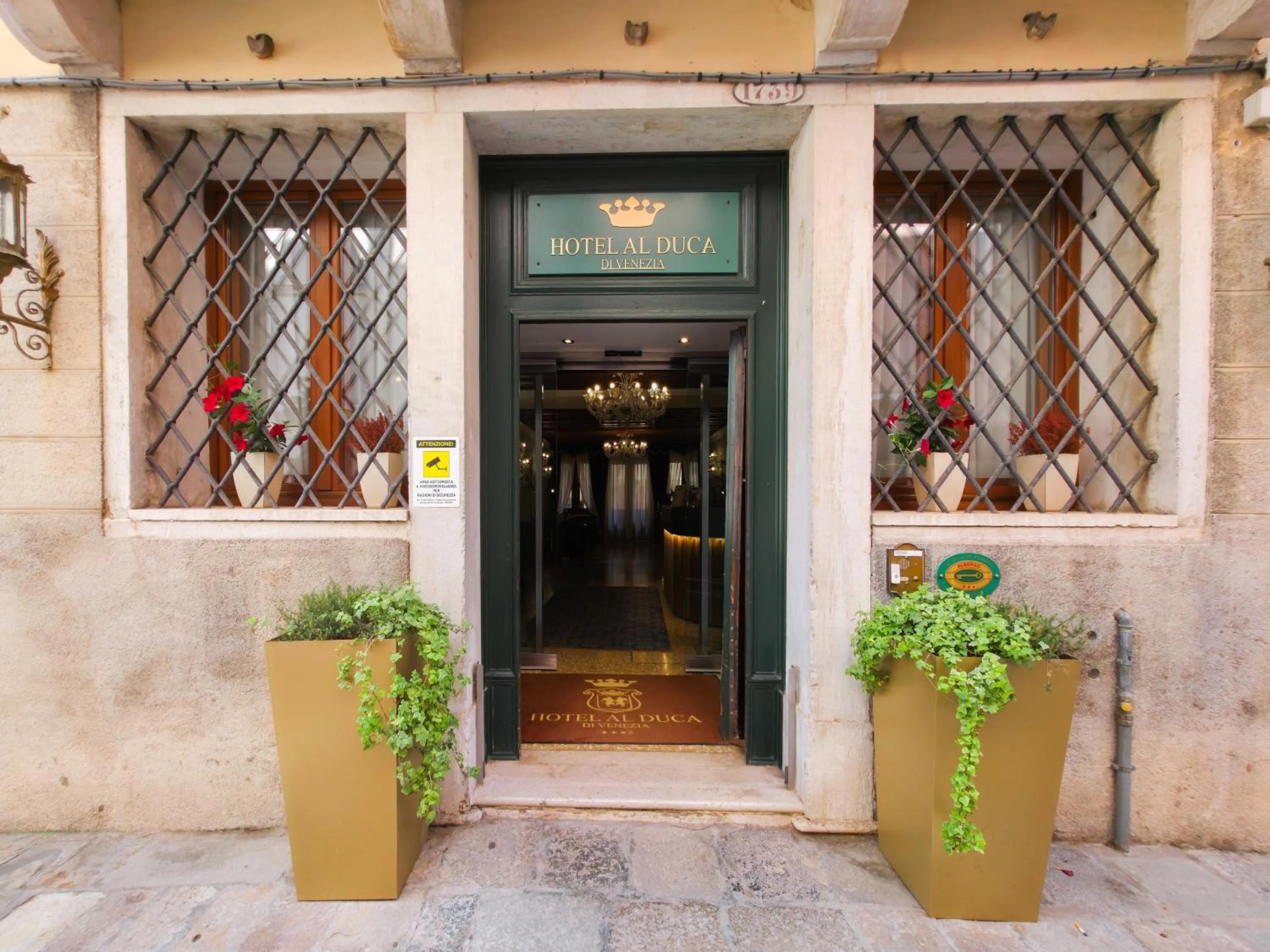 Facade/entrance in Hotel Al Duca Di Venezia
