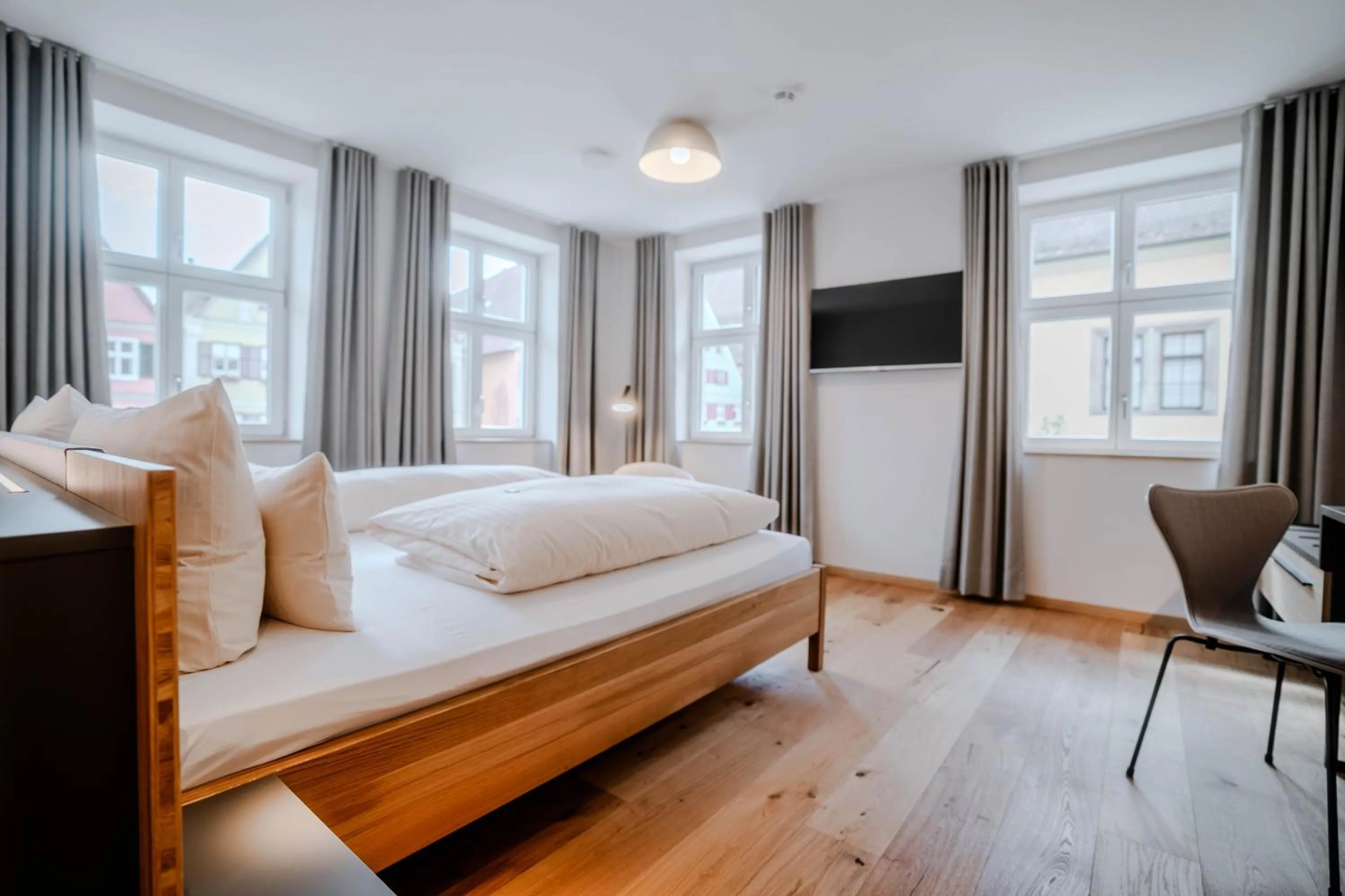 TV and multimedia, Bed in Hotel Deutsches Haus