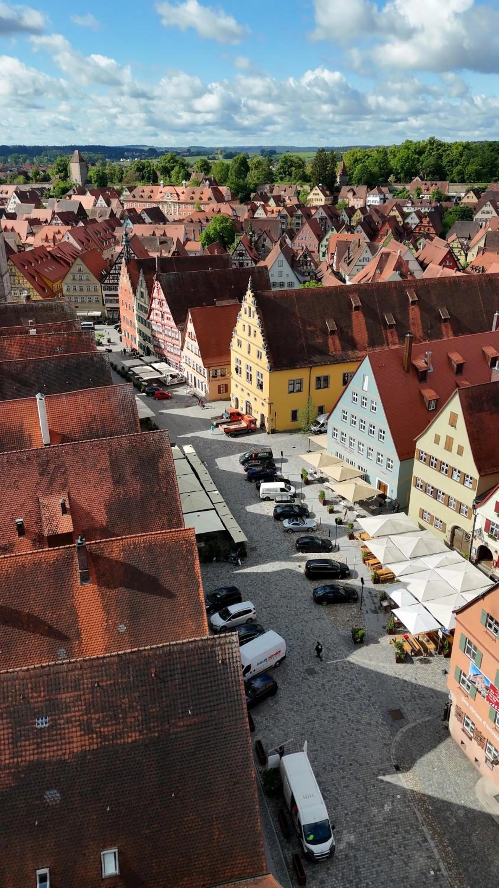 Property building in Hotel Deutsches Haus