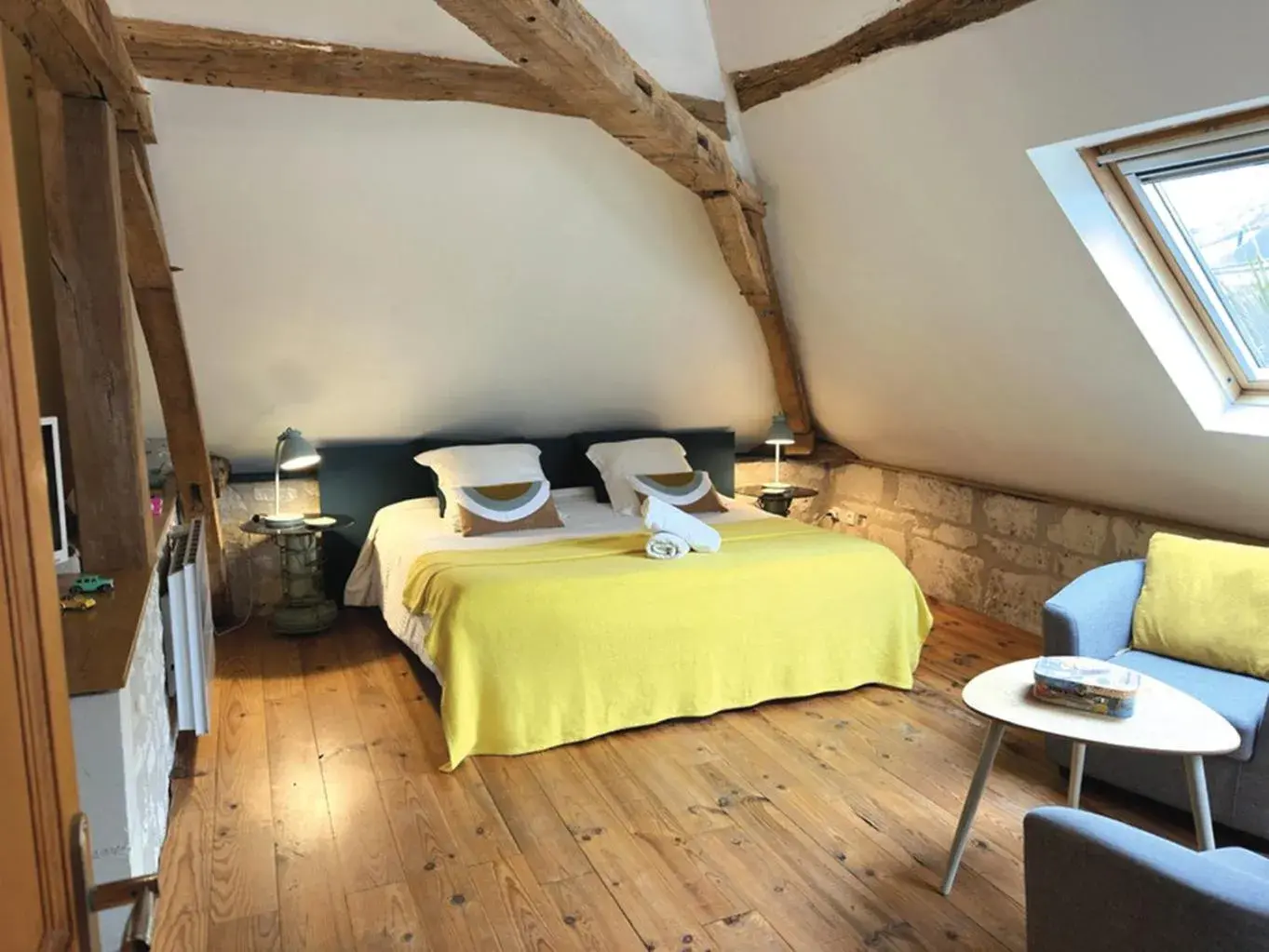 Double Room with Private External Bathroom in Aquarelle Double Room with Private External Bathroom in Aquarelle