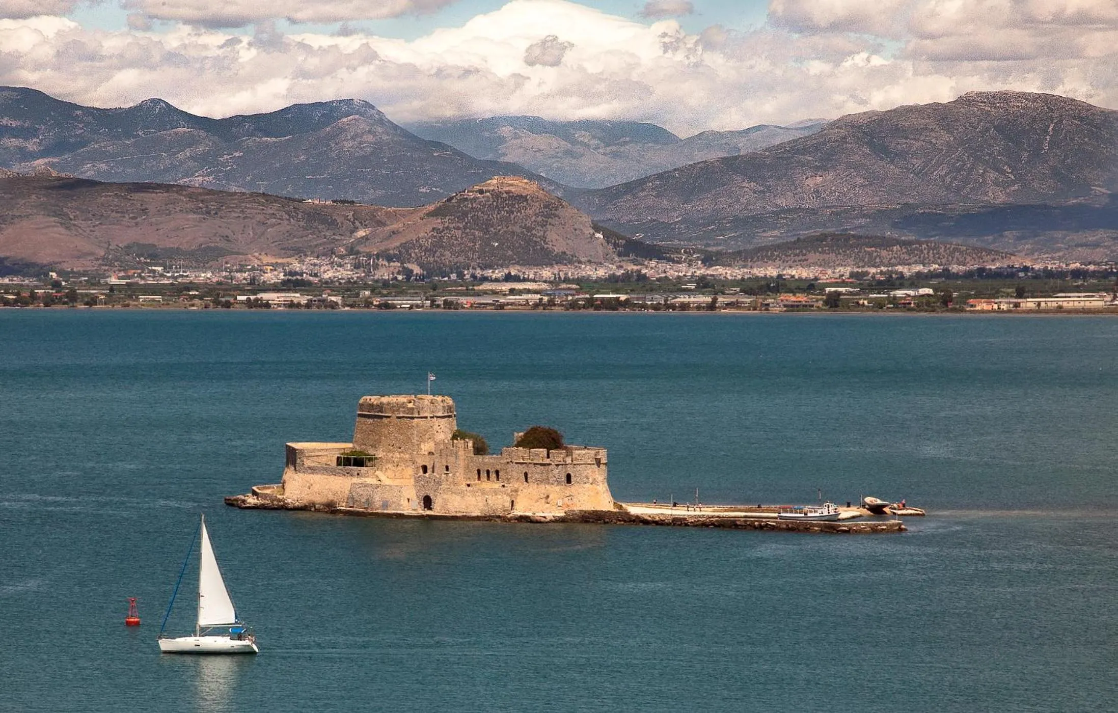 Neighbourhood in Meli Apartments & Villas