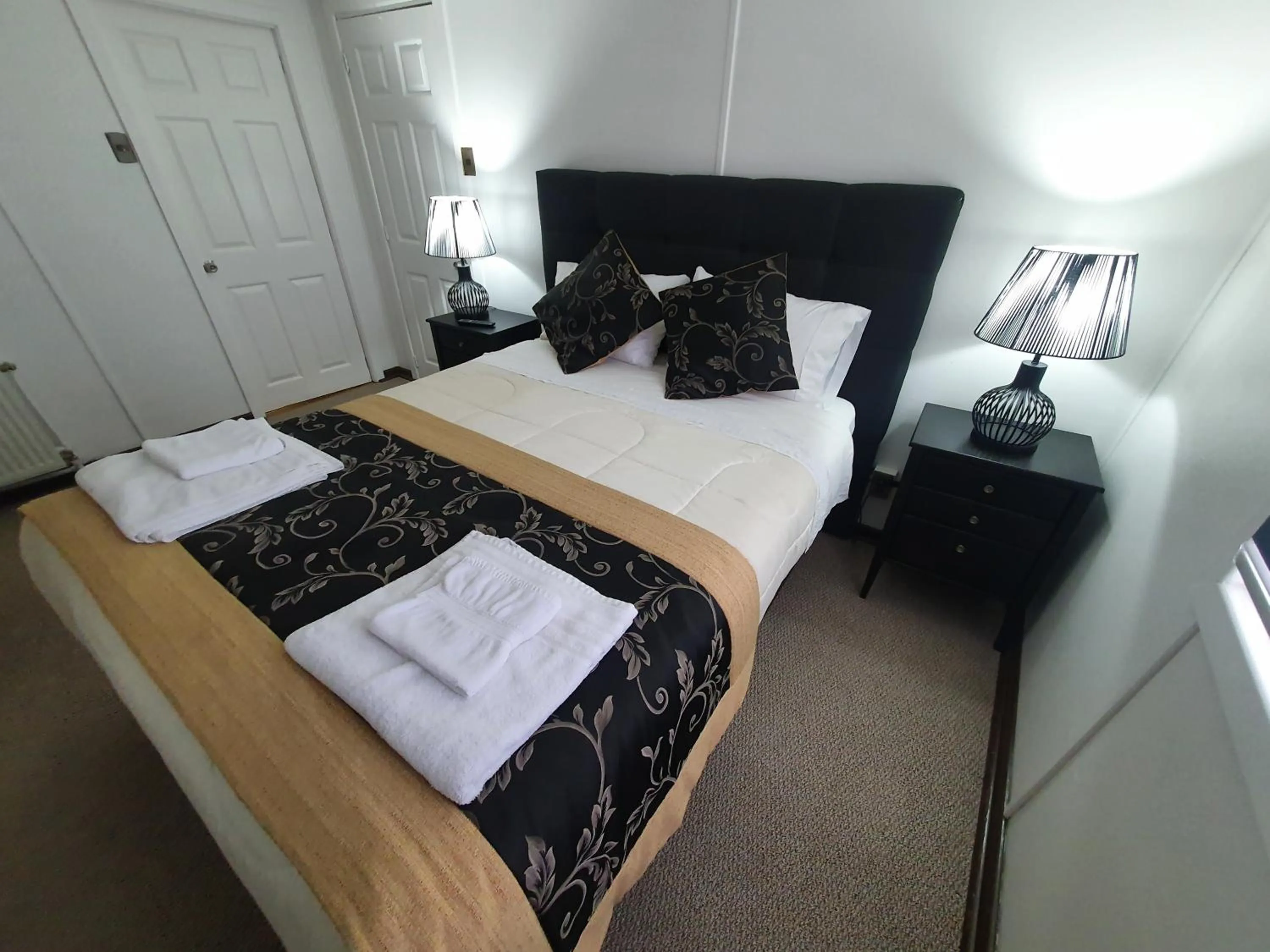 Property building, Bed in Hotel Forjadores del Cabo de Hornos