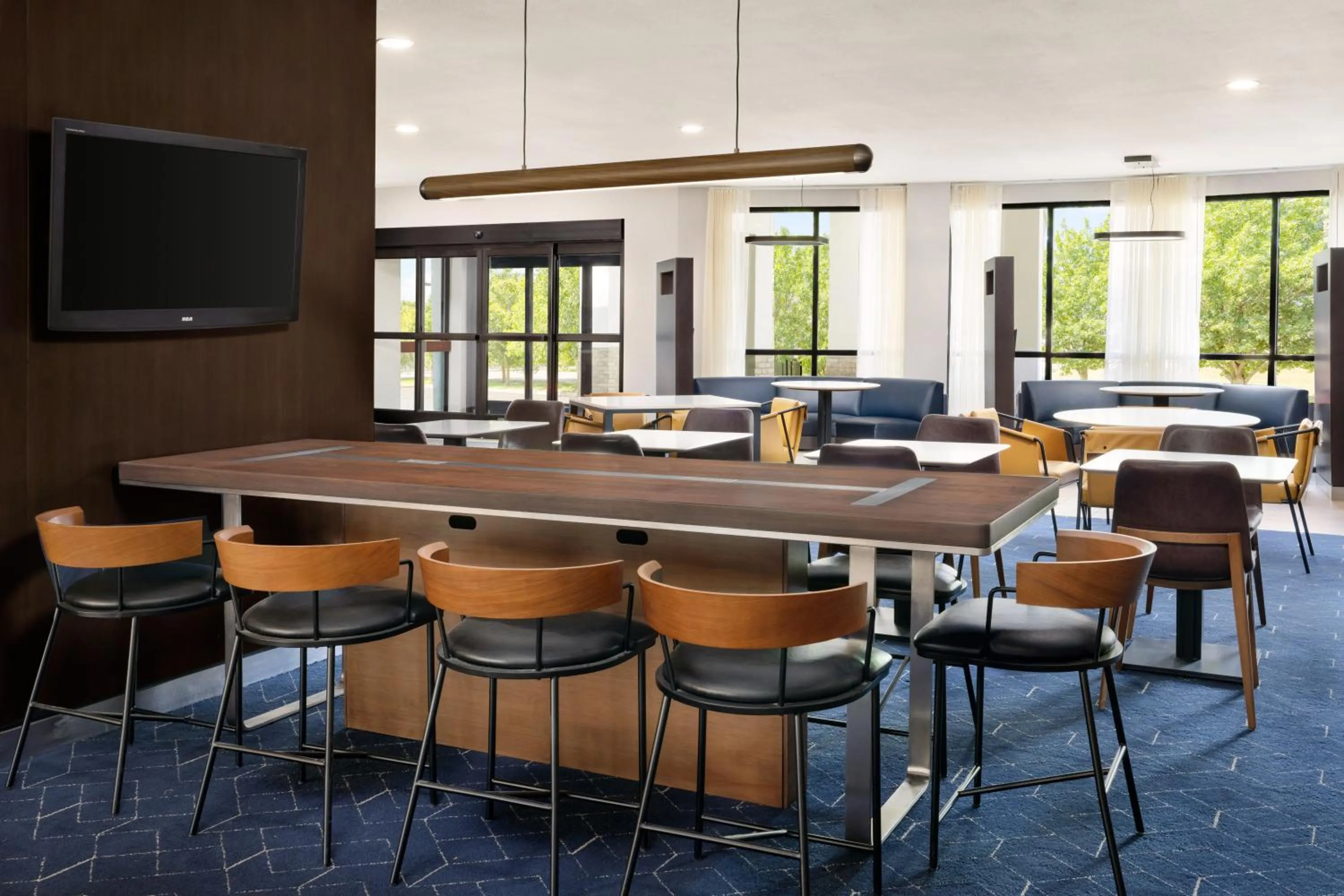 Communal lounge/ TV room in Courtyard by Marriott Amarillo West/Medical Center