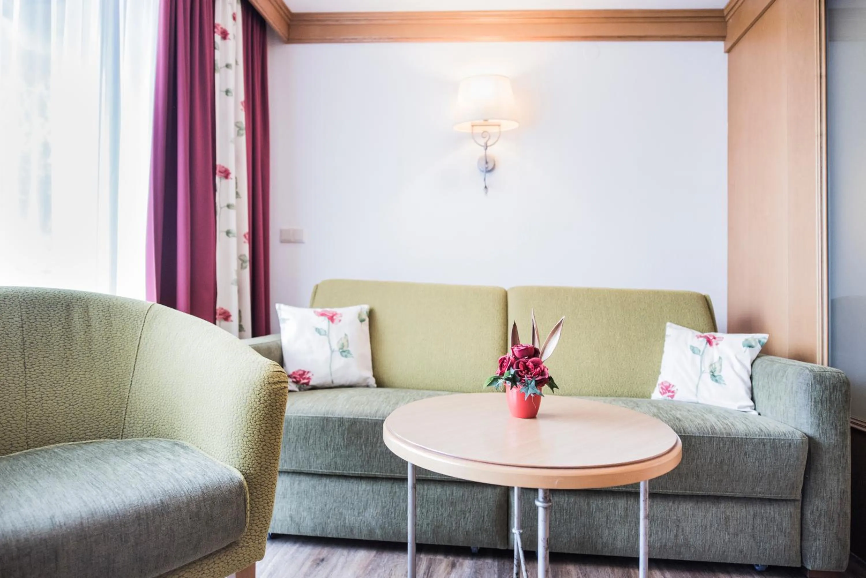 Living room in Alpinhotel Berghaus spa