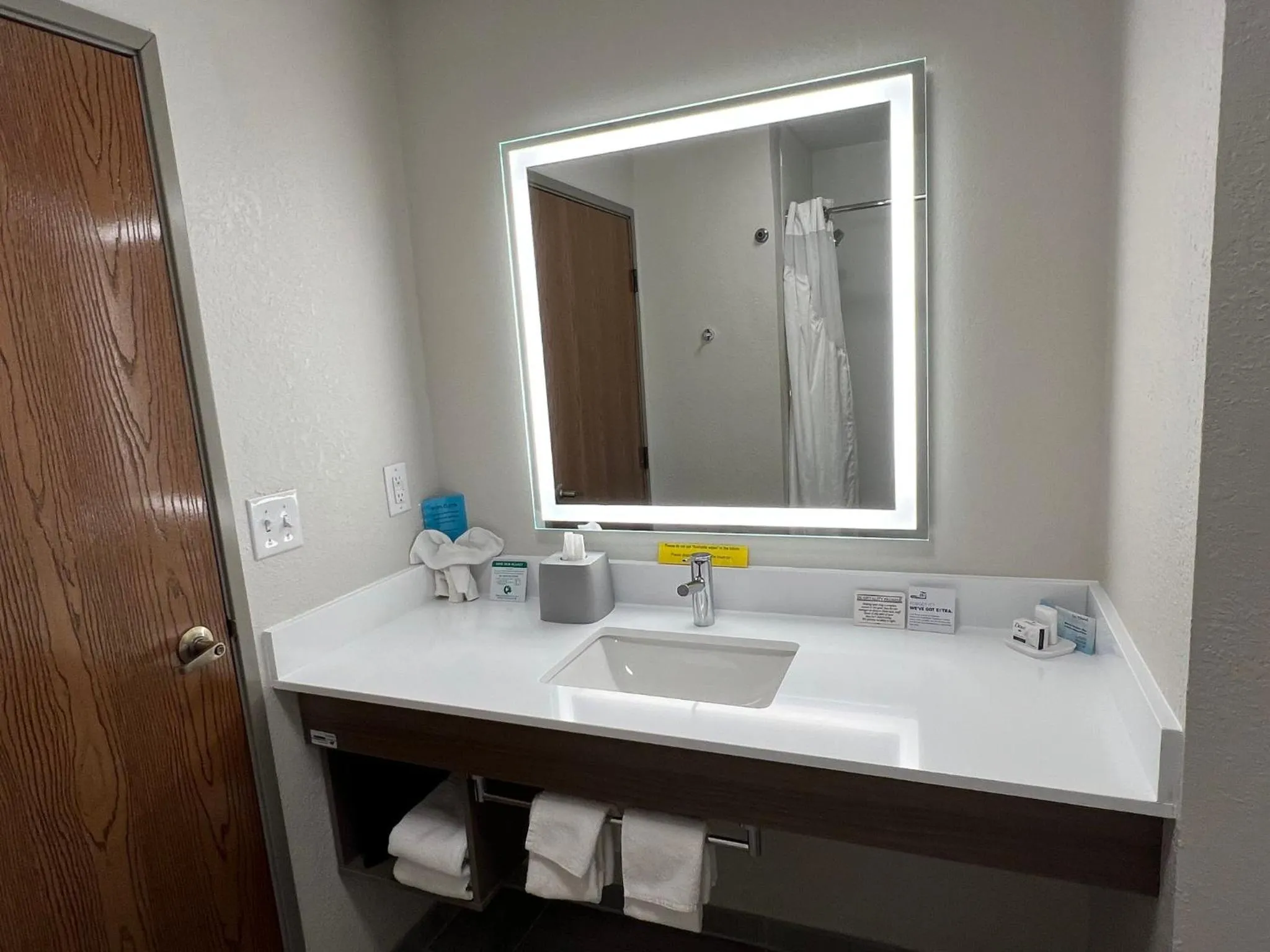 Bathroom in Holiday Inn Express Hotel & Suites Dubois by IHG