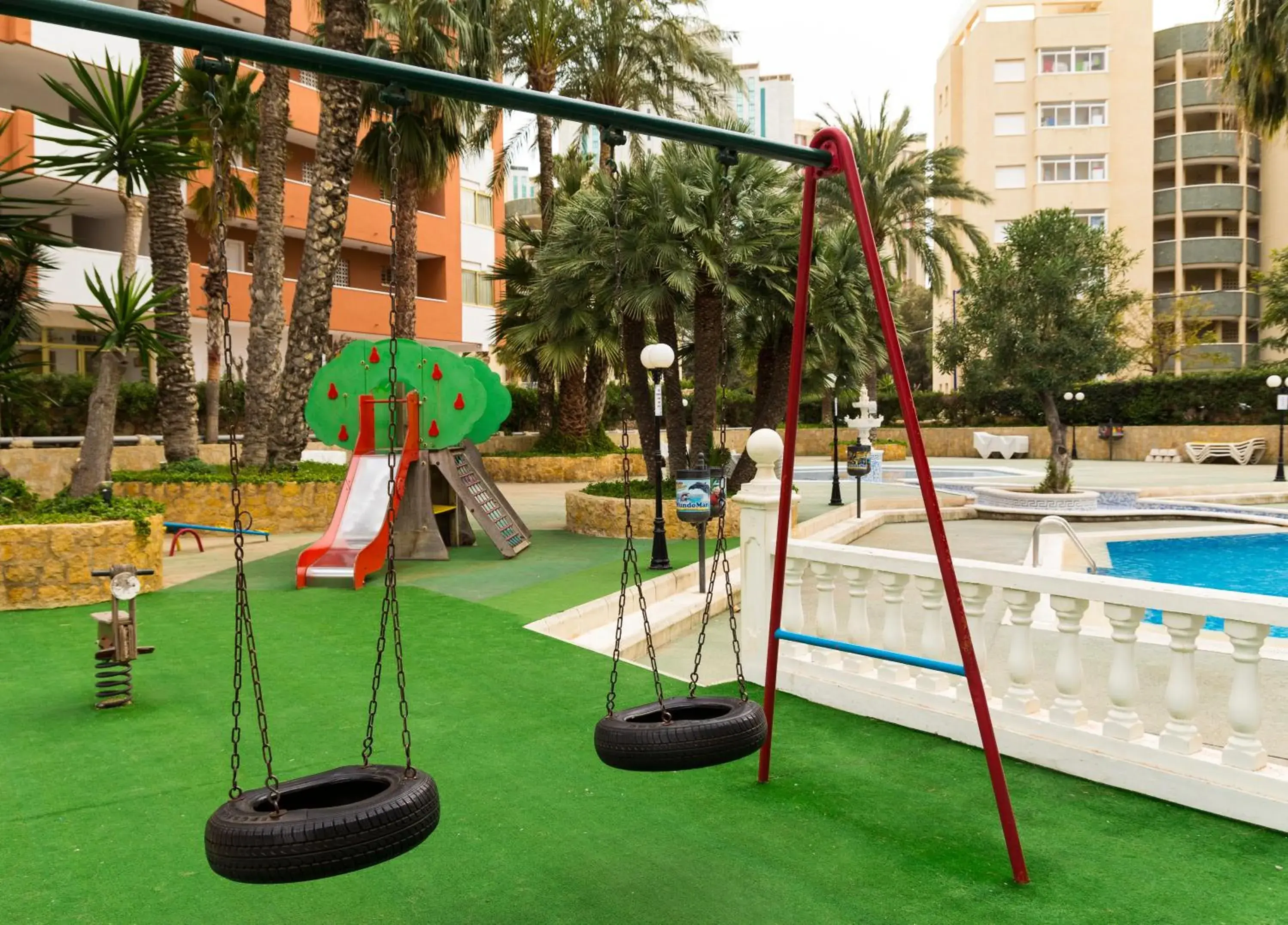 Facade/entrance in Hotel Alone Facade/entrance in Hotel Alone