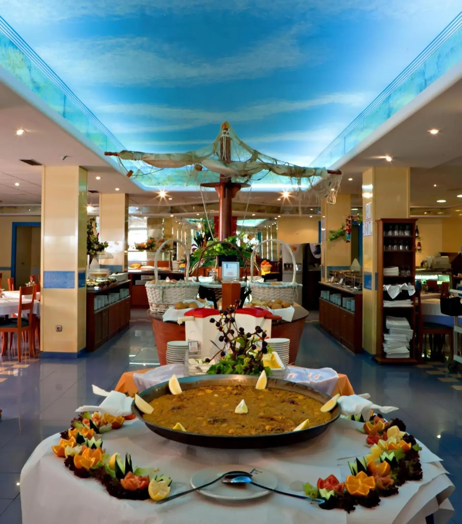 Restaurant/places to eat in Hotel Tropic Restaurant/places to eat in Hotel Tropic