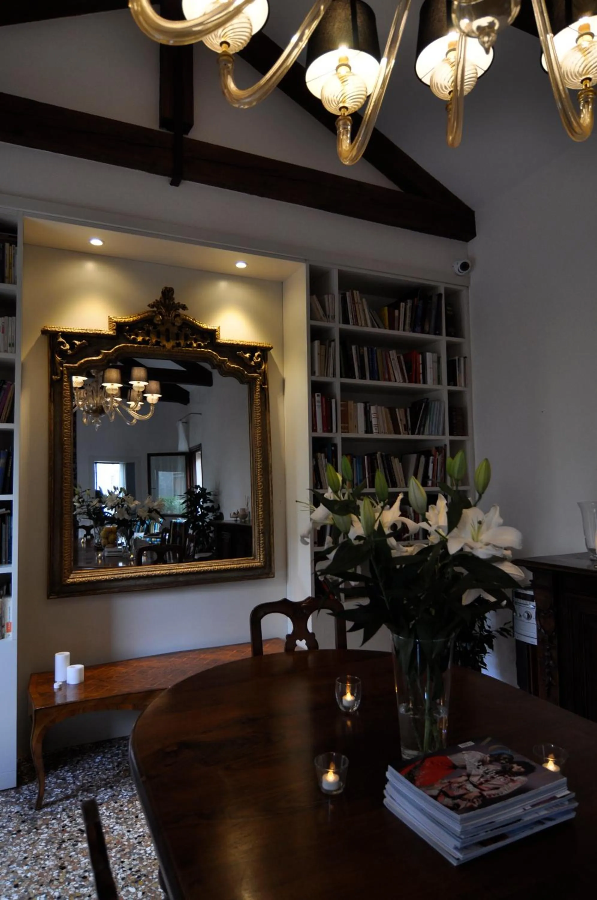 Communal lounge/ TV room in Casa Colleoni