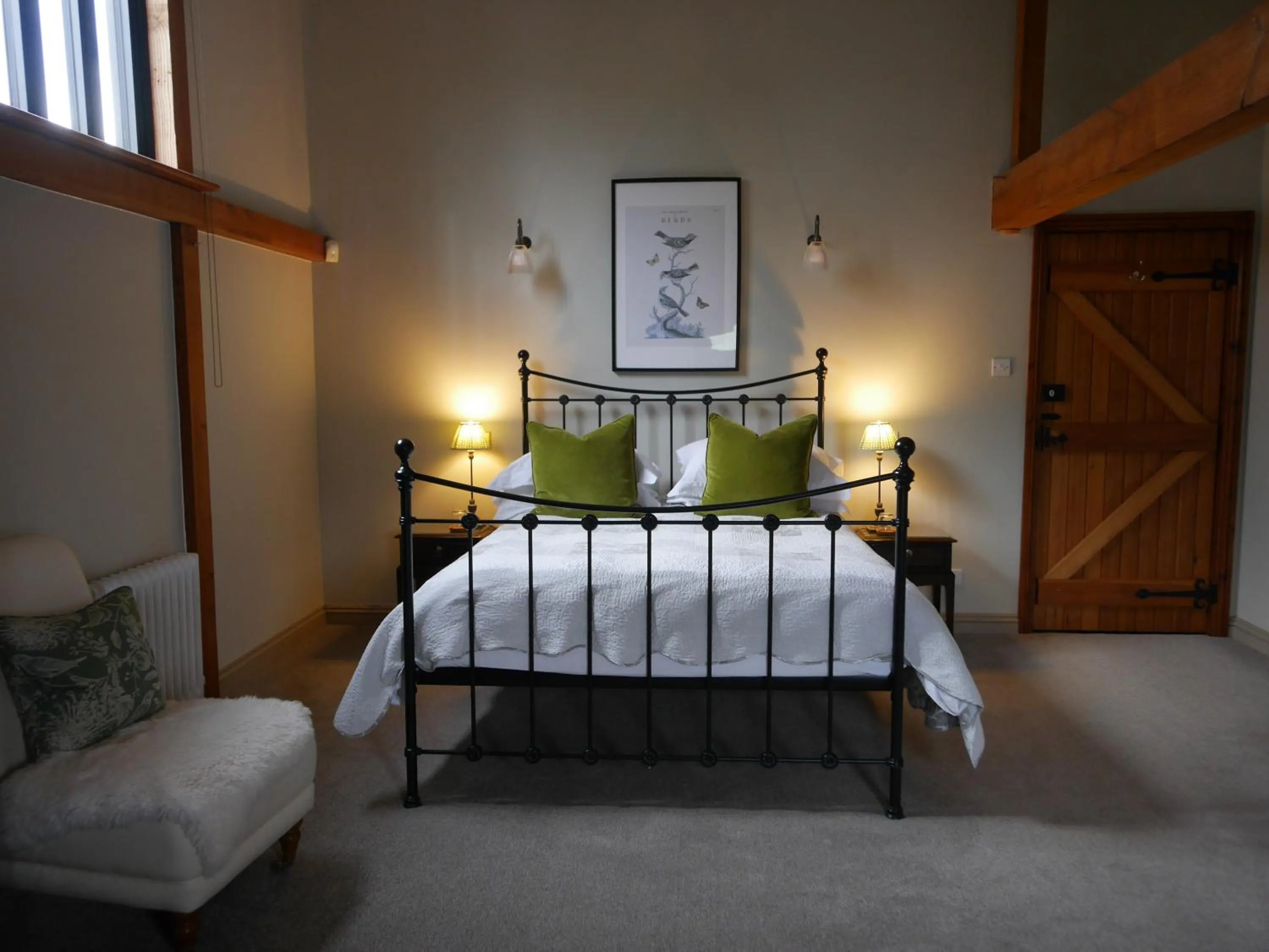 Bedroom, Bed in North Downs Barn