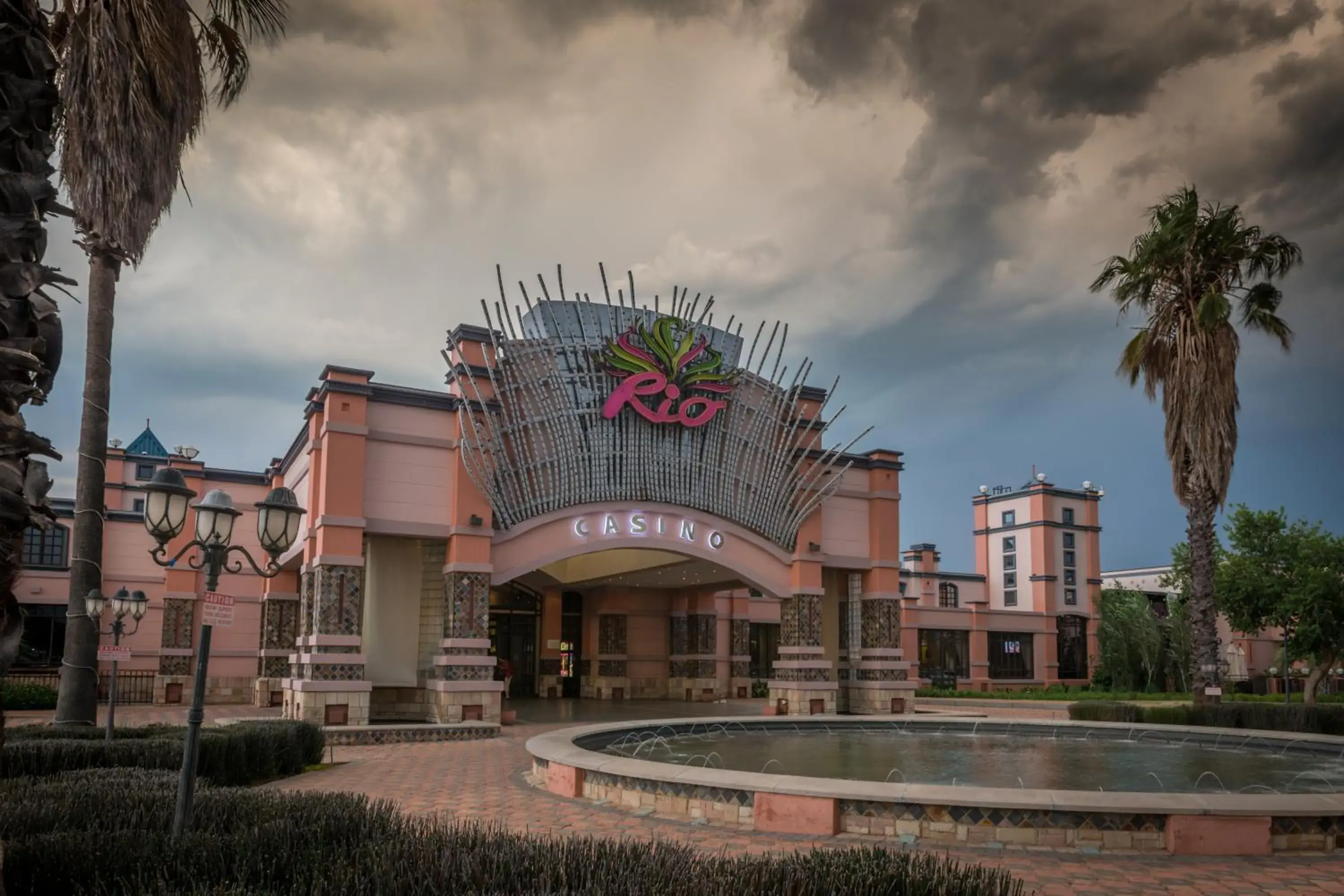 Property building in Peermont Metcourt at Rio, Klerksdorp Property building in Peermont Metcourt at Rio, Klerksdorp