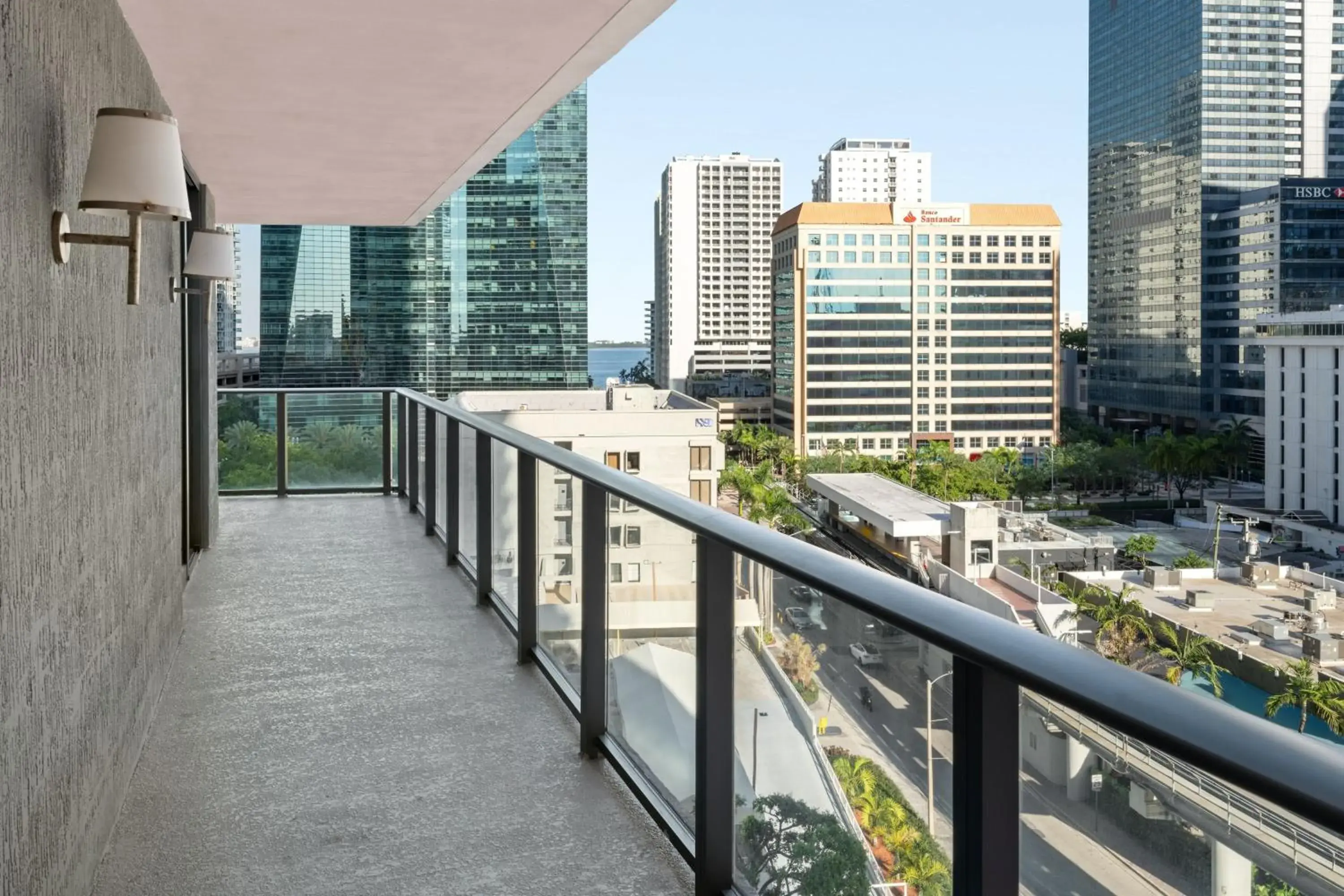 Photo of the whole room in Dua Miami, Autograph Collection Photo of the whole room in Dua Miami, Autograph Collection