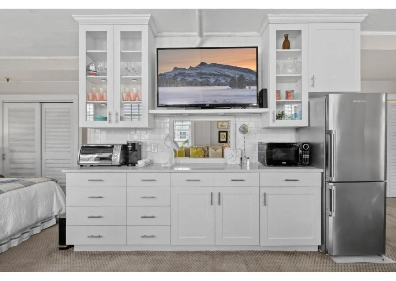 Tropicals of Palm Beach