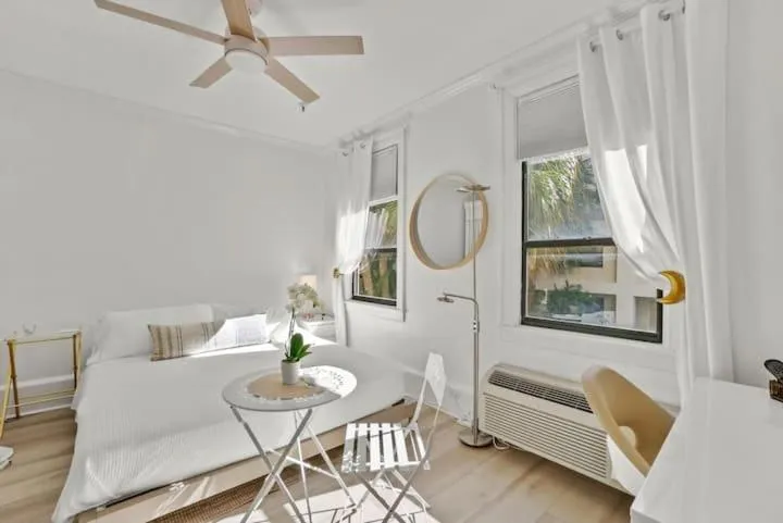 Tropicals of Palm Beach