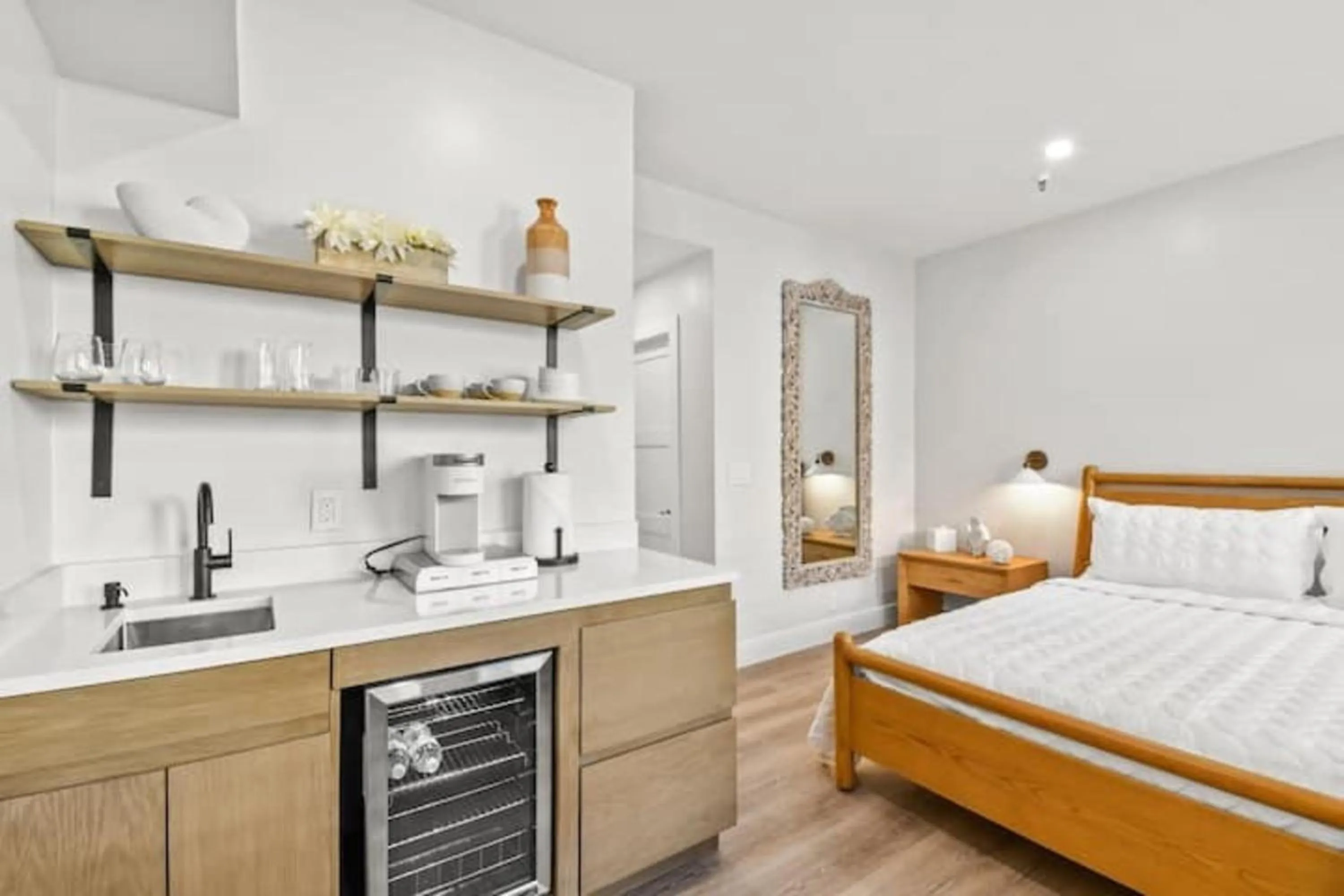 Bed in Tropicals of Palm Beach