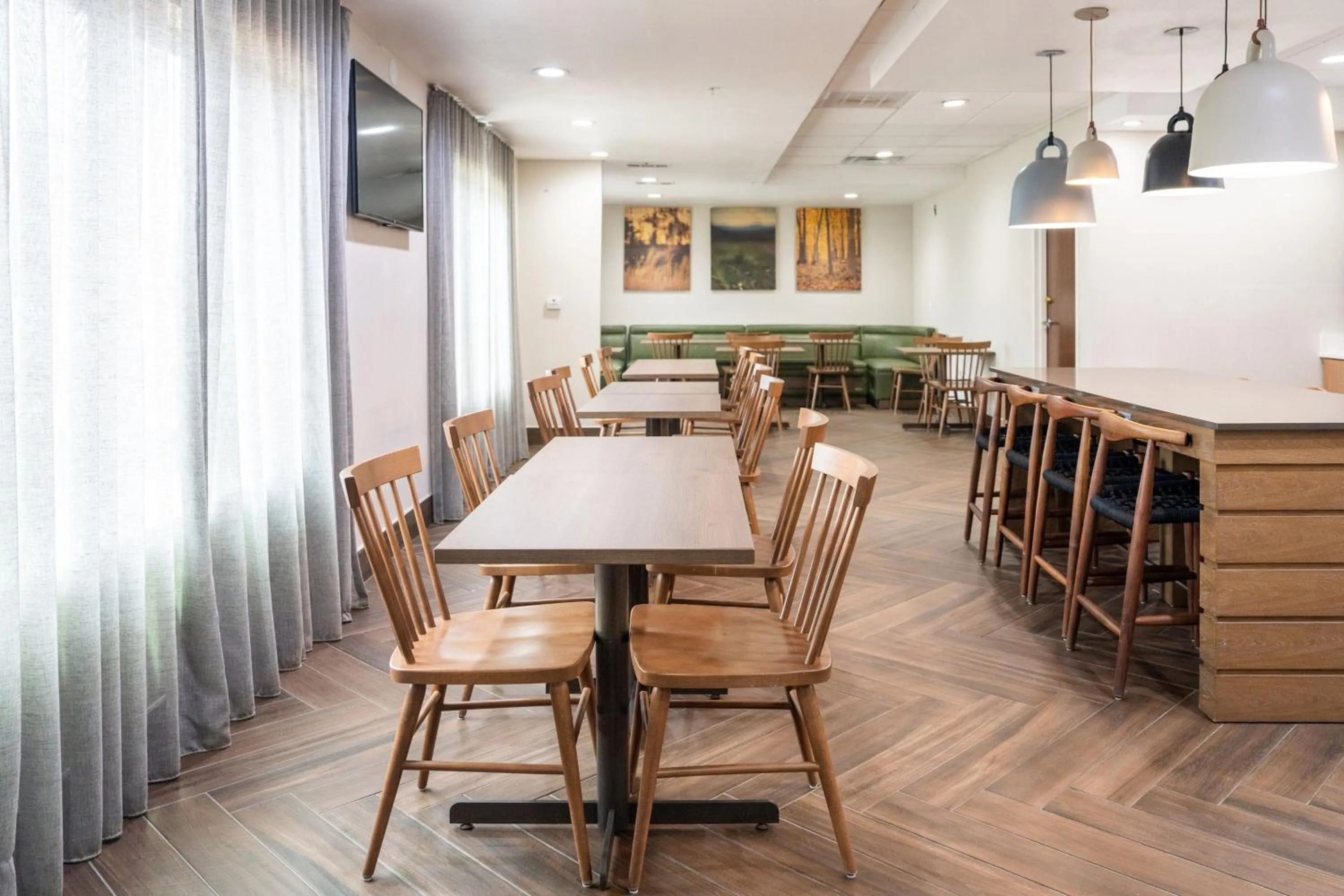 Breakfast in Fairfield Inn & Suites Beaumont