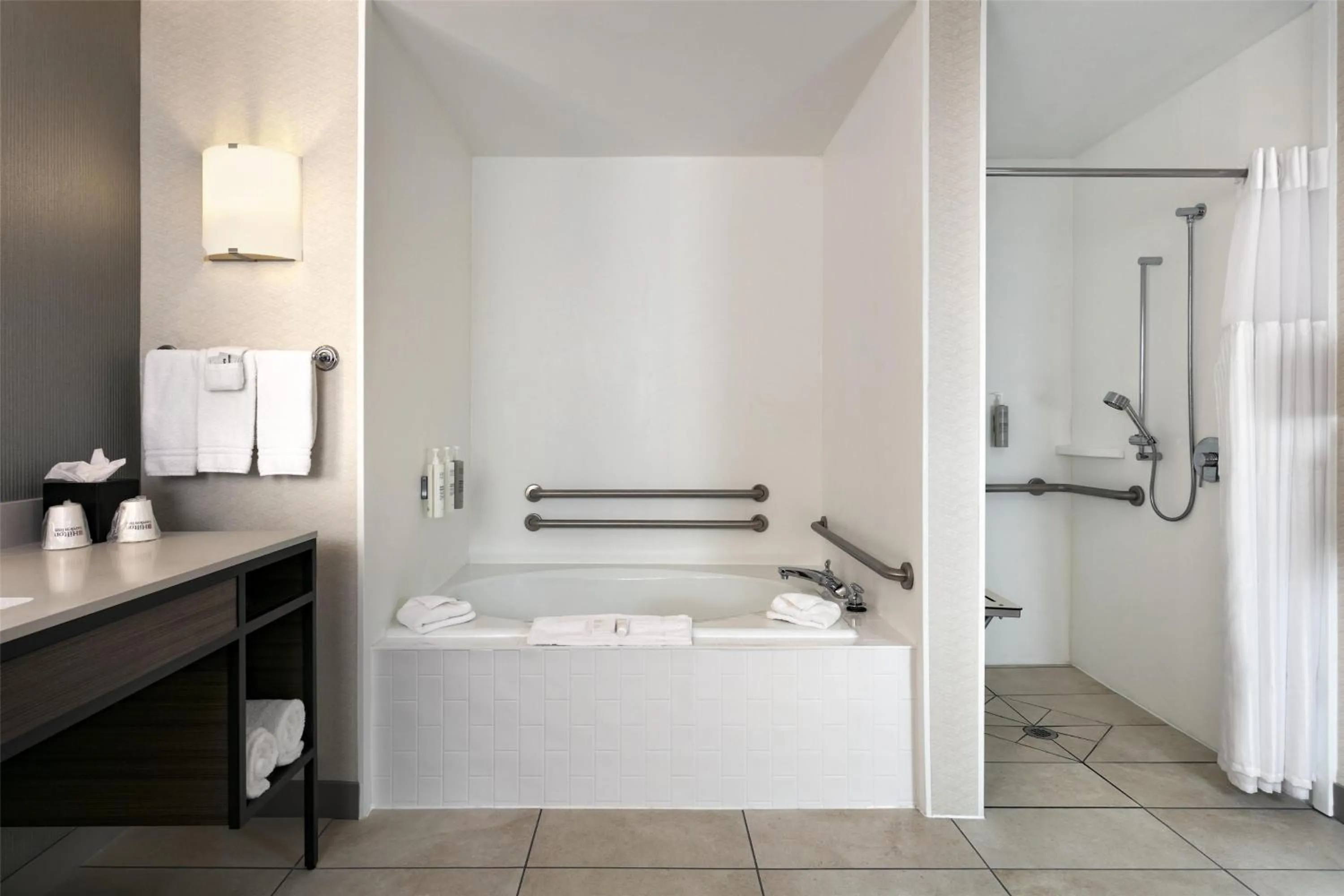 Bathroom in Hilton Garden Inn Corvallis