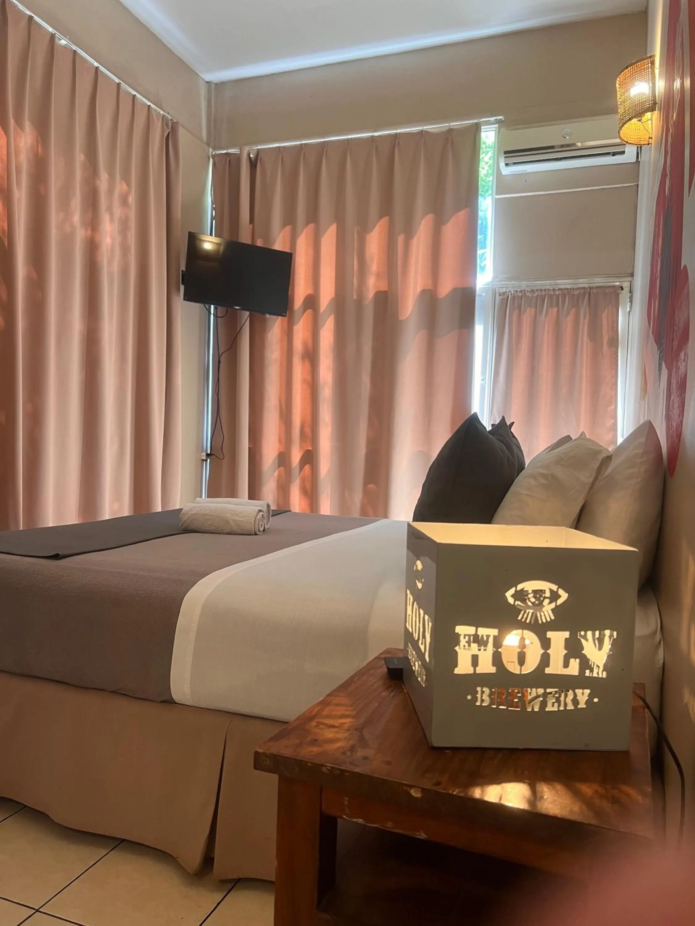 Bed in Beer Hotel Iguazú