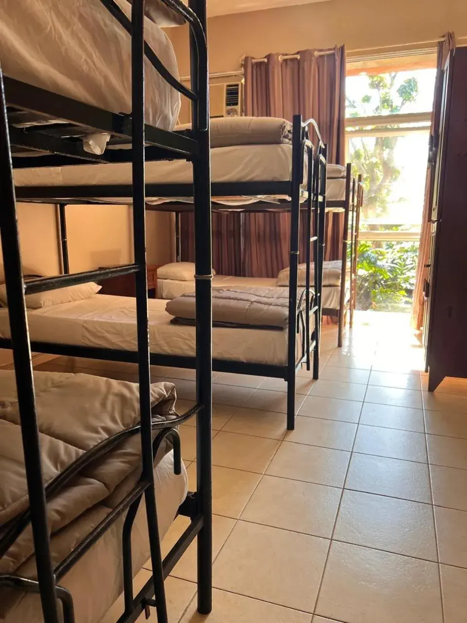 Photo of the whole room, Bed in Beer Hotel Iguazú Photo of the whole room, Bed in Beer Hotel Iguazú