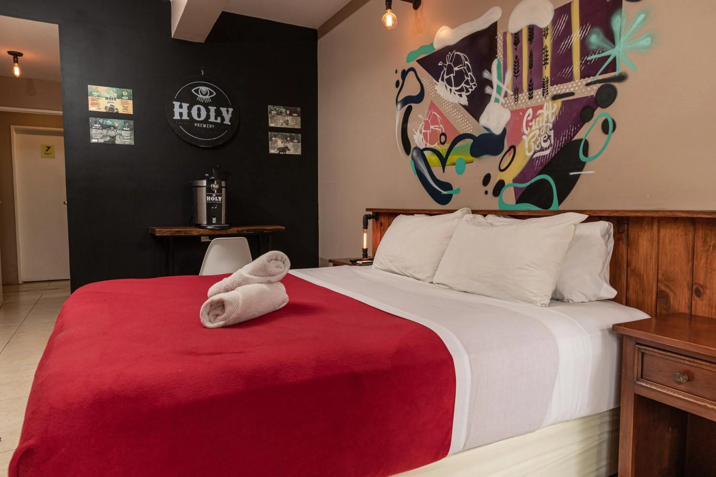 Bed in Beer Hotel Iguazú