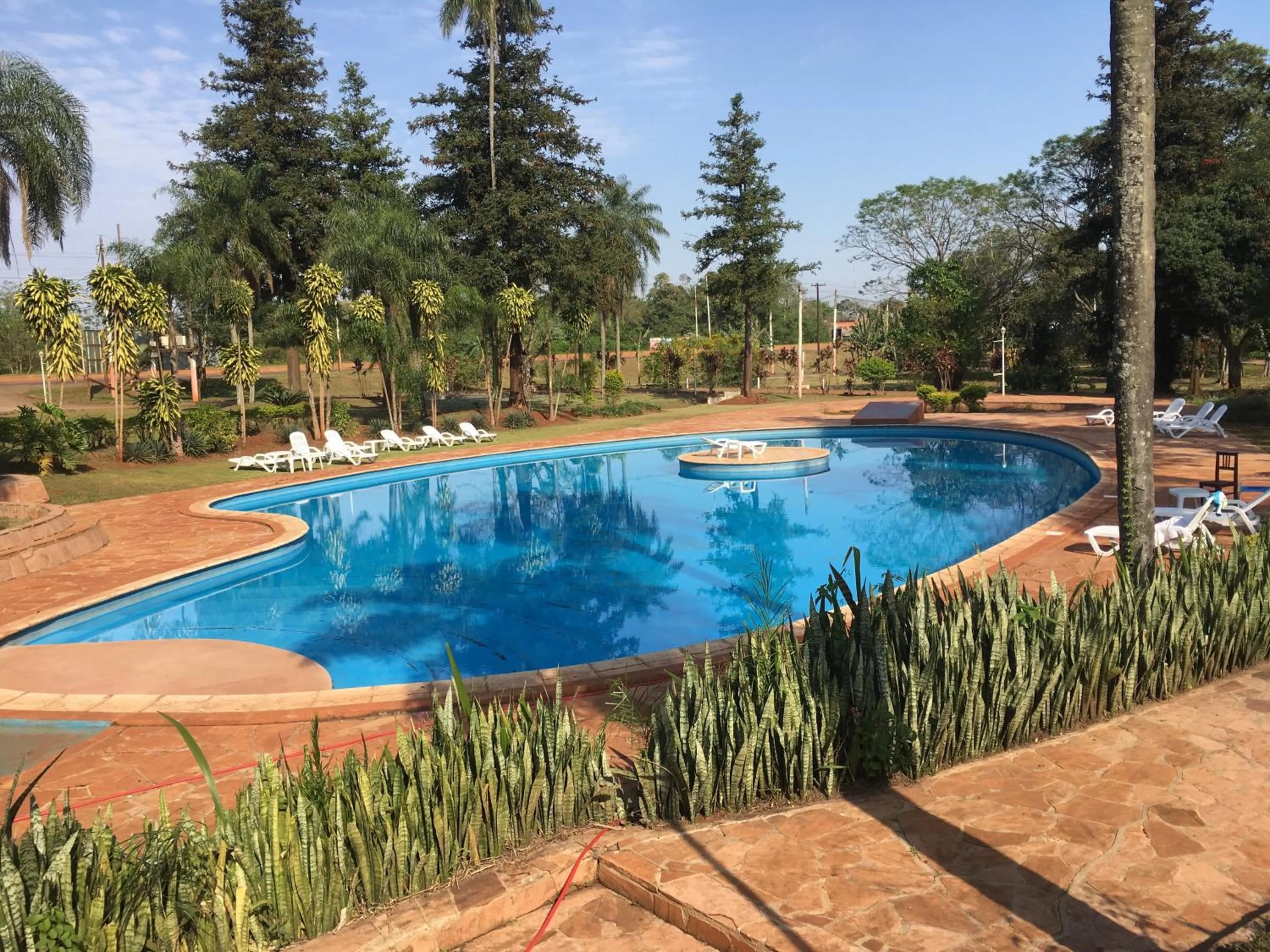 Swimming pool in Beer Hotel Iguazú
