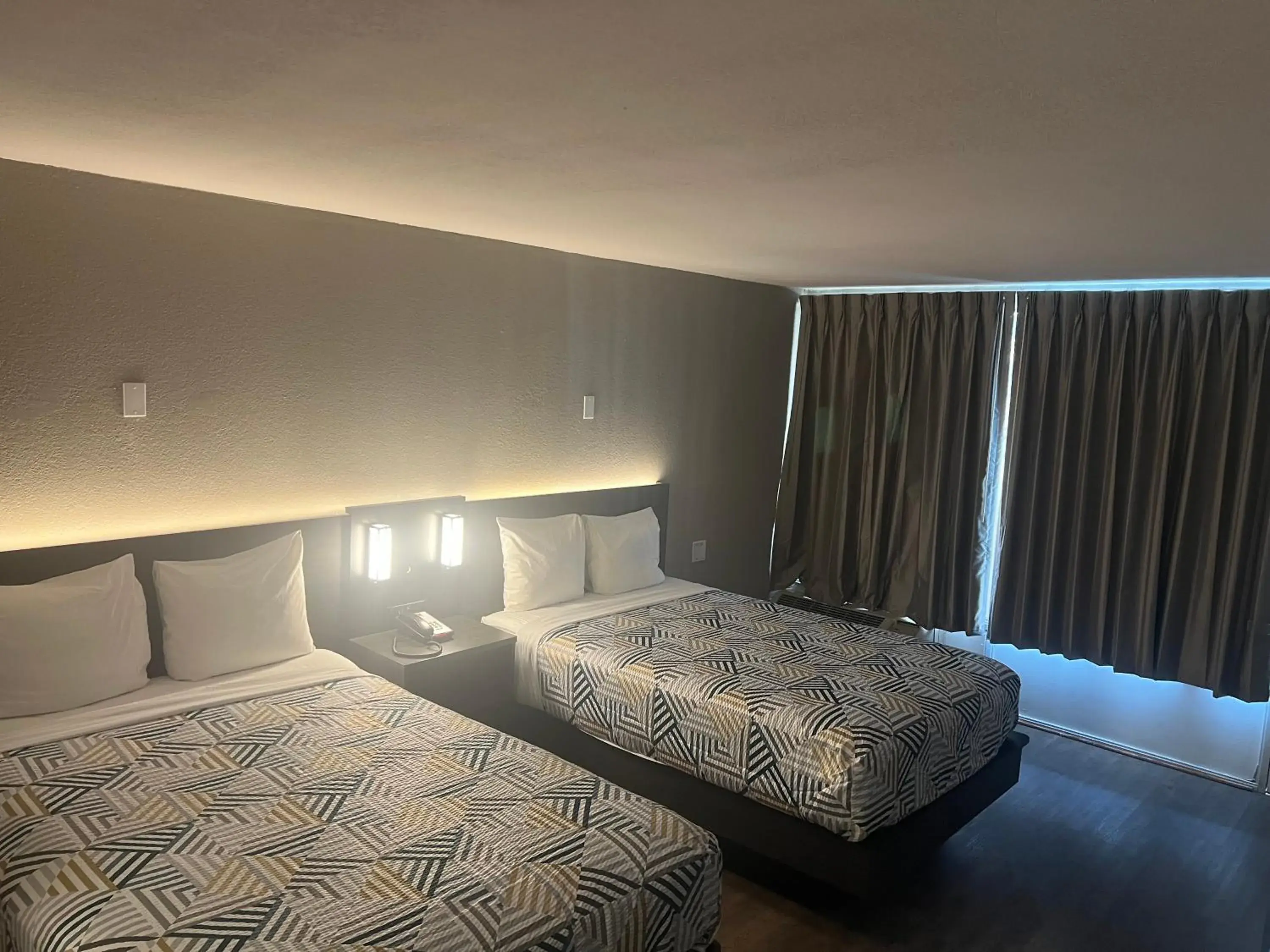 Bed in Motel 6 Glendale Phoenix Bed in Motel 6 Glendale Phoenix