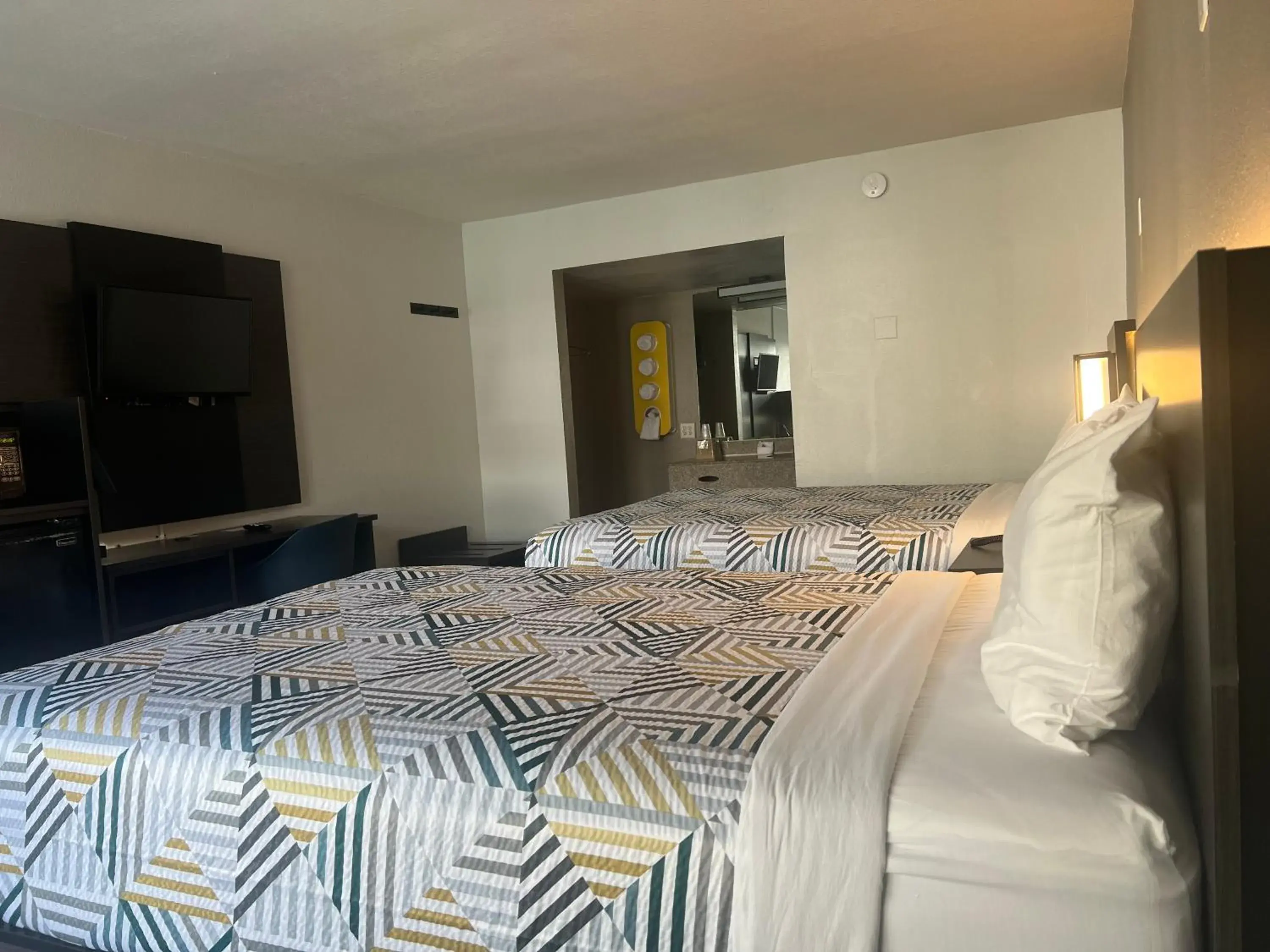 Bed in Motel 6 Glendale Phoenix Bed in Motel 6 Glendale Phoenix