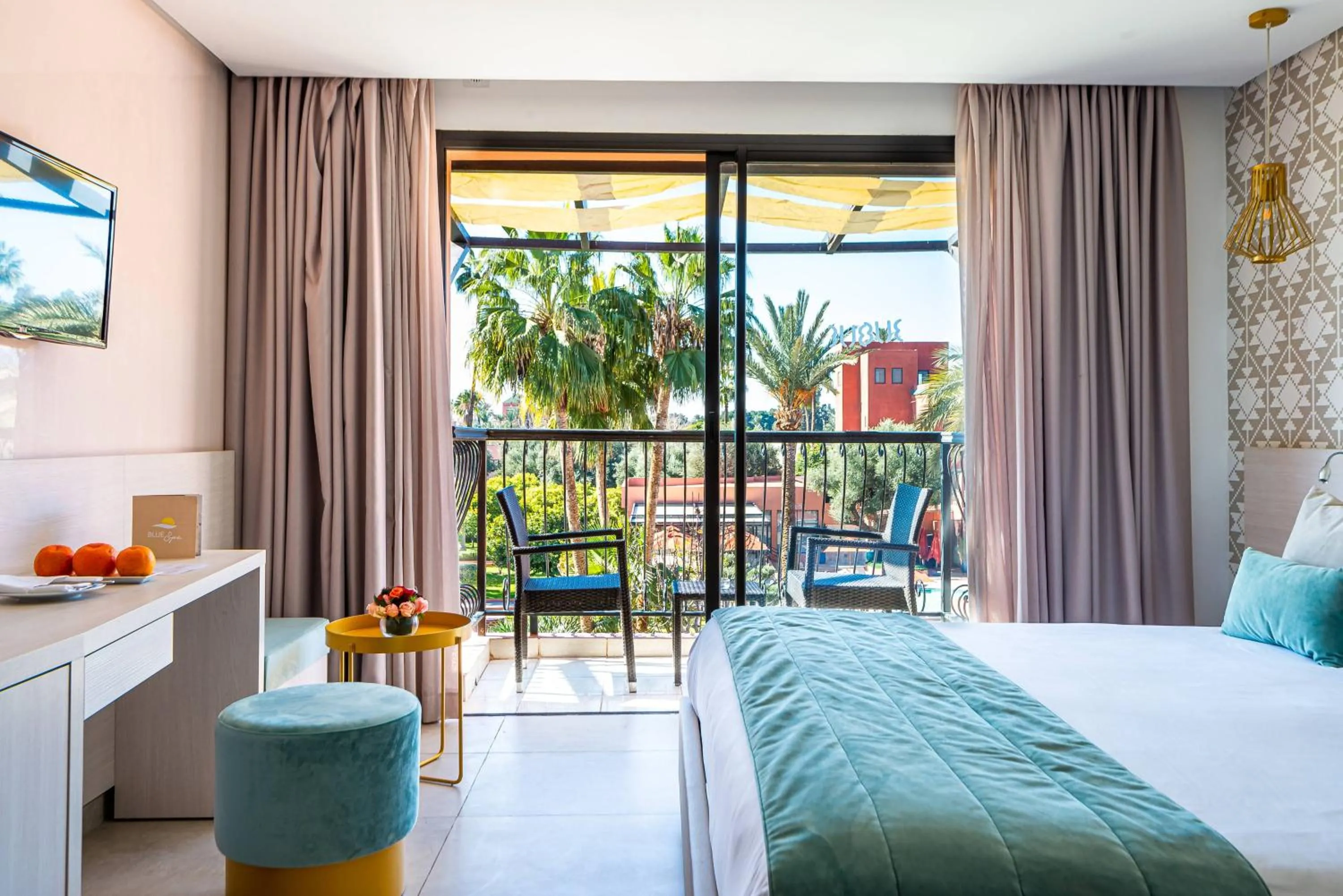Balcony/Terrace, Bed in TUI BLUE Medina Gardens - Adults Only - All Inclusive