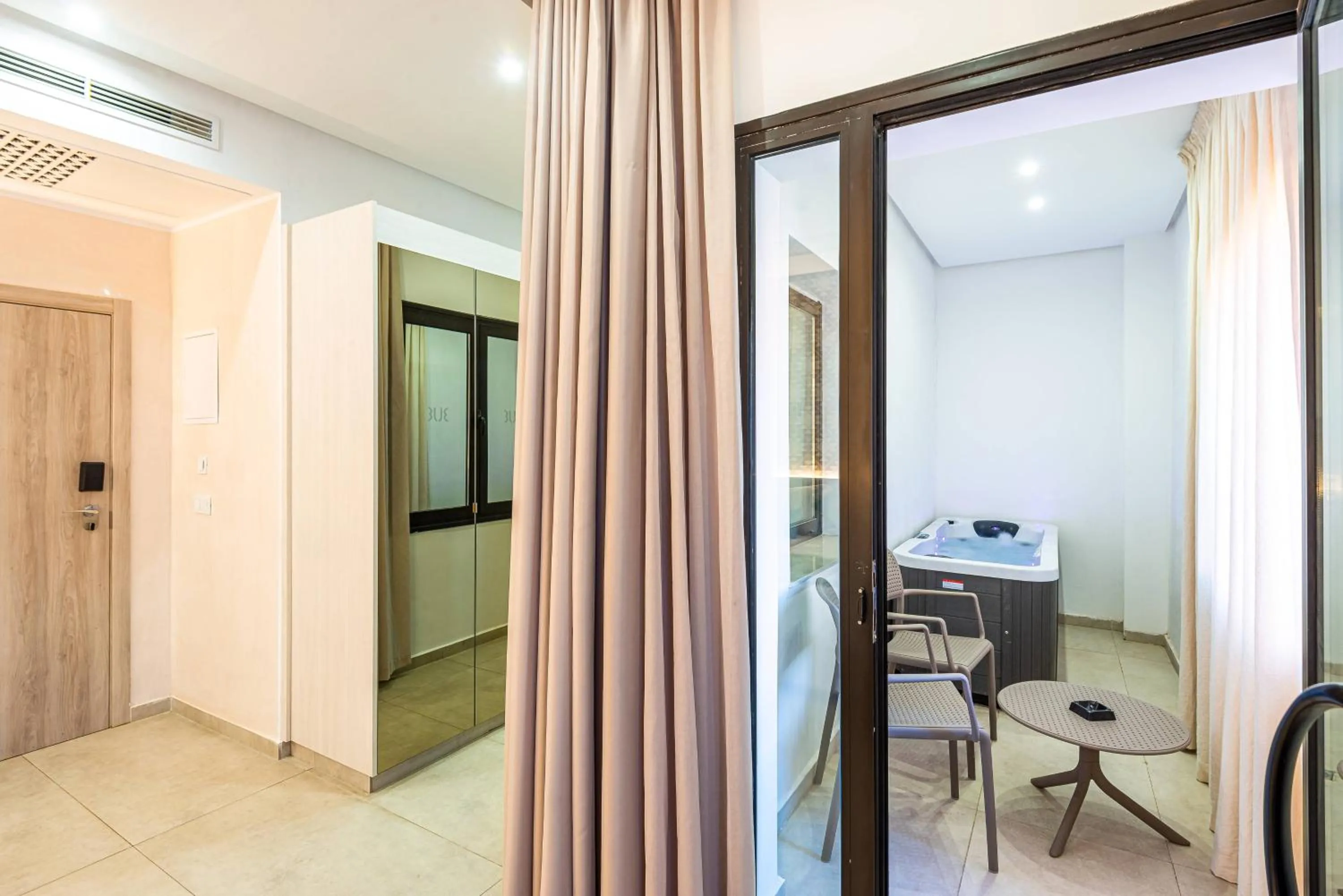 Hot Tub in TUI BLUE Medina Gardens - Adults Only - All Inclusive