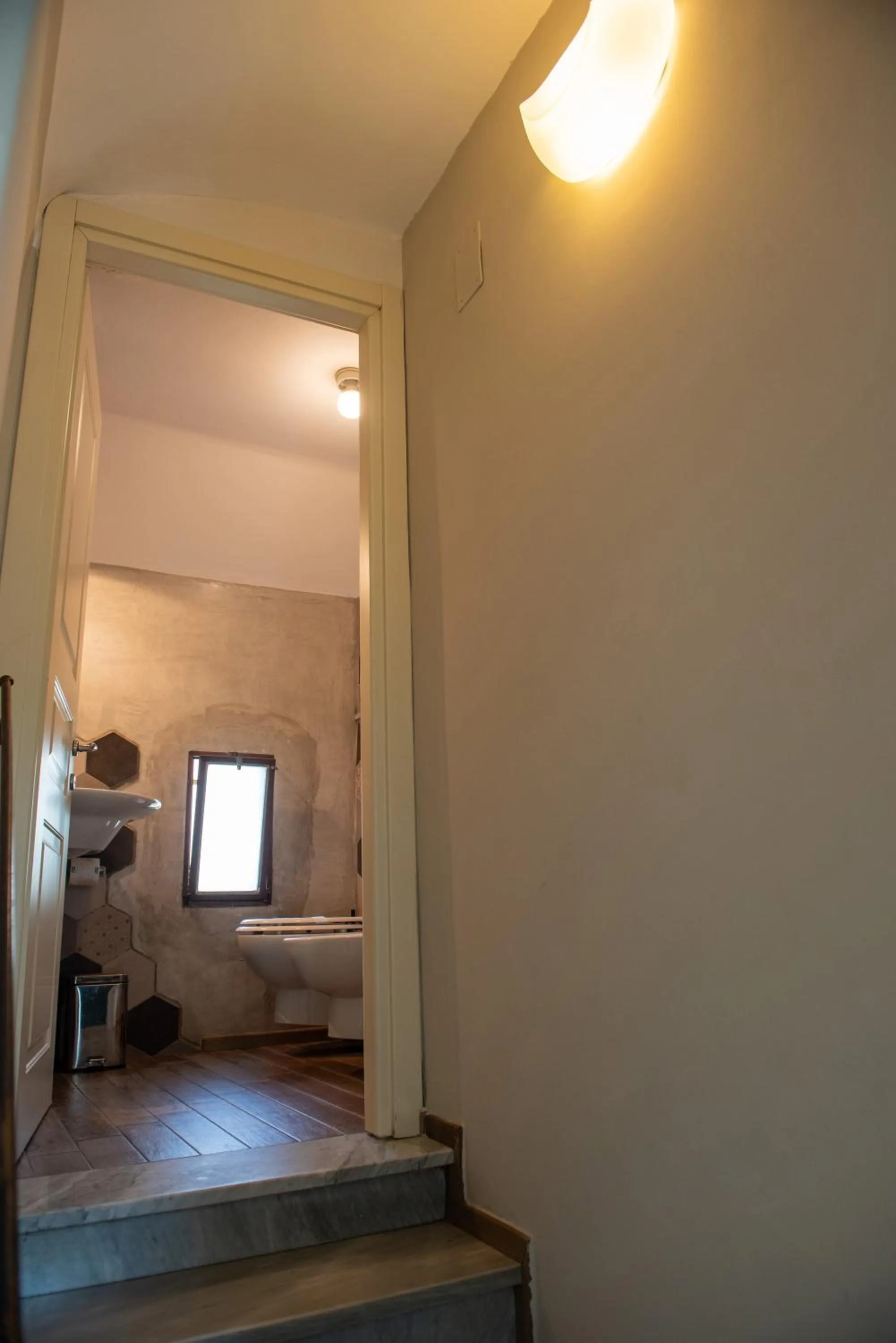 Bathroom, Bed in Fra Diavolo