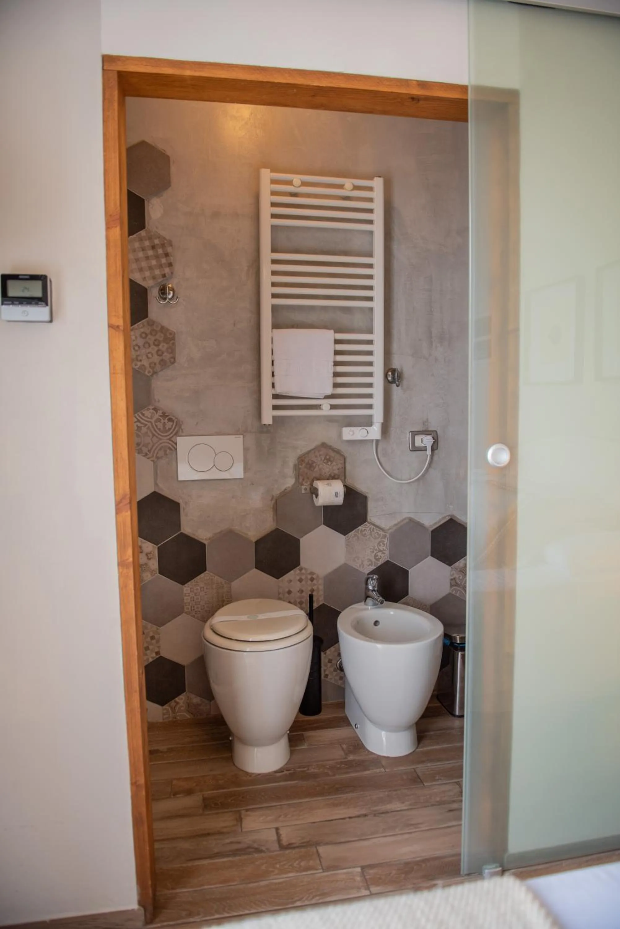 Toilet in Fra Diavolo