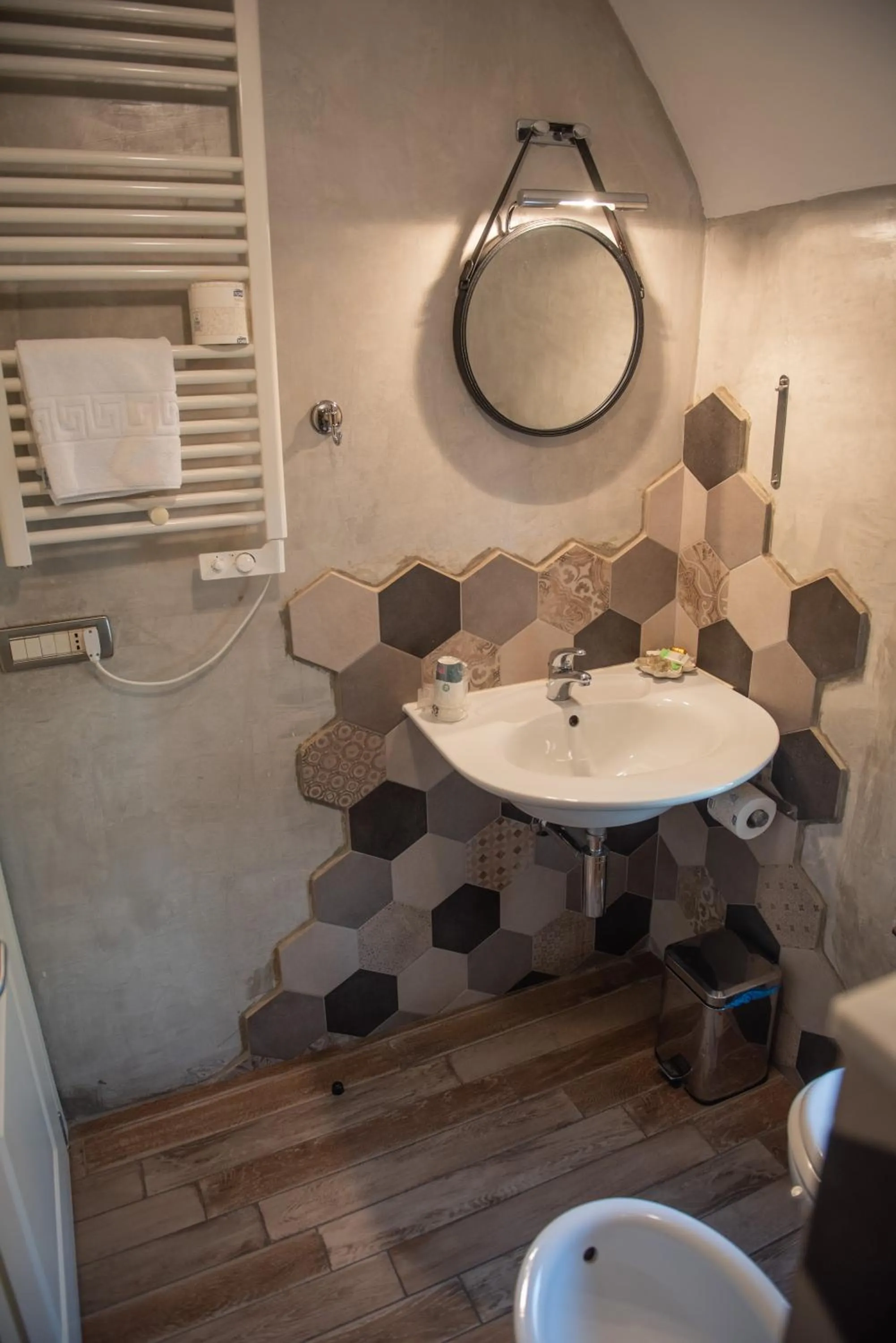 Bathroom in Fra Diavolo