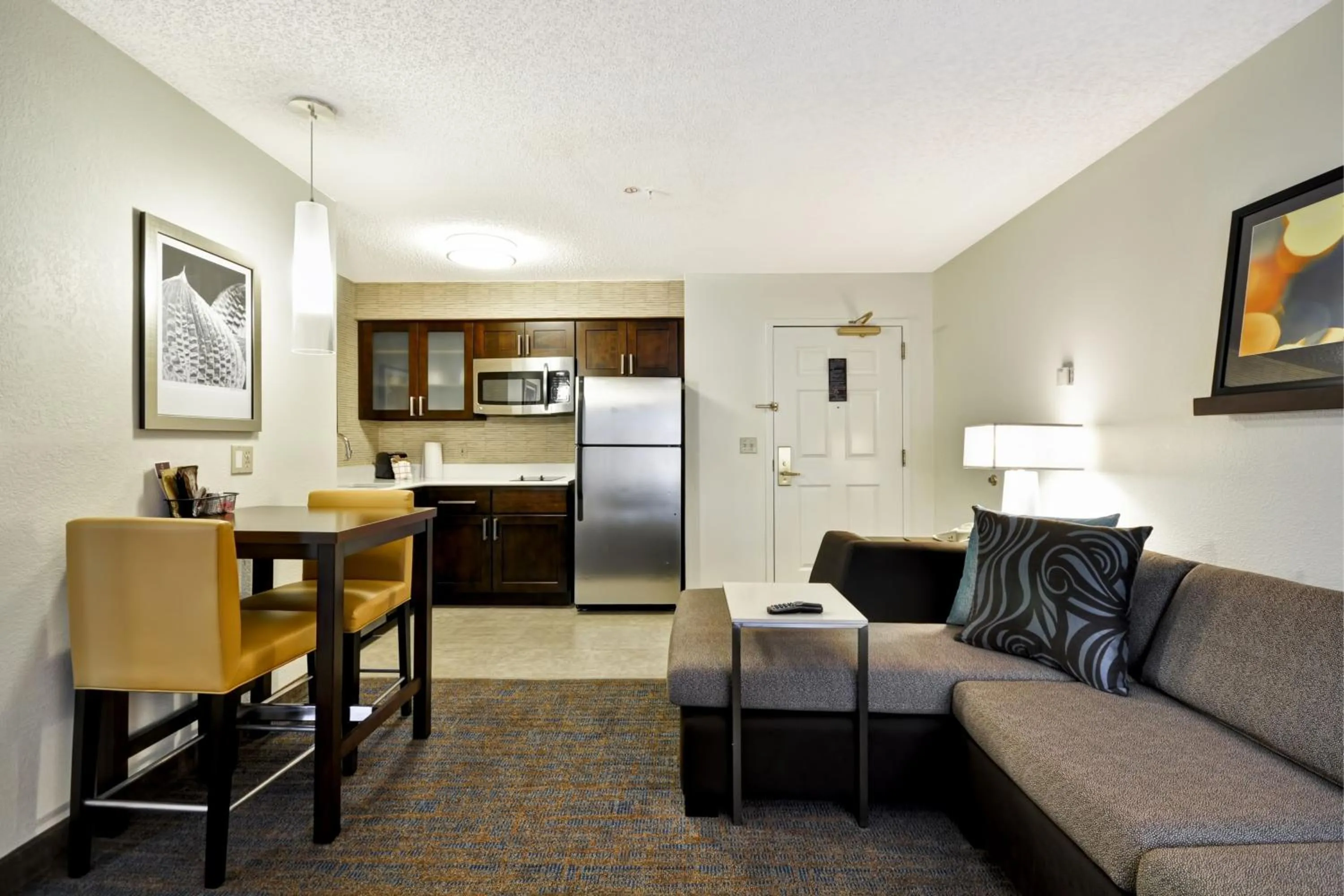 Living room in Residence Inn by Marriott Jacksonville Airport