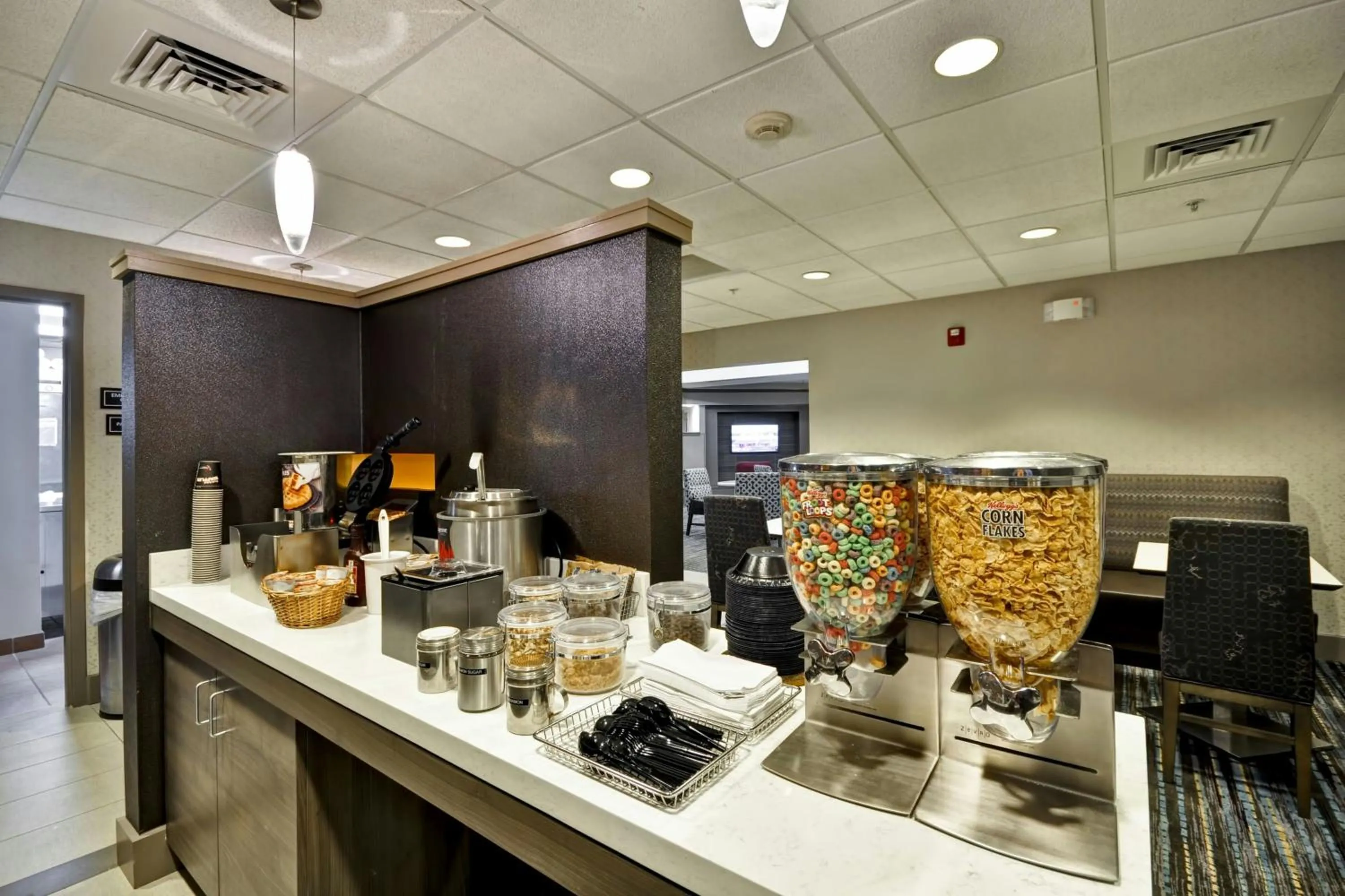 Breakfast in Residence Inn by Marriott Jacksonville Airport